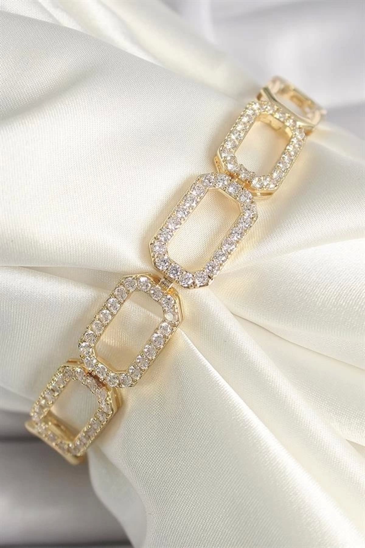 Lale Moda Pirinç Gold Renk Zirkon Taşlı Zincir Model Xuping VIP Exclusive Seri Bileklik
