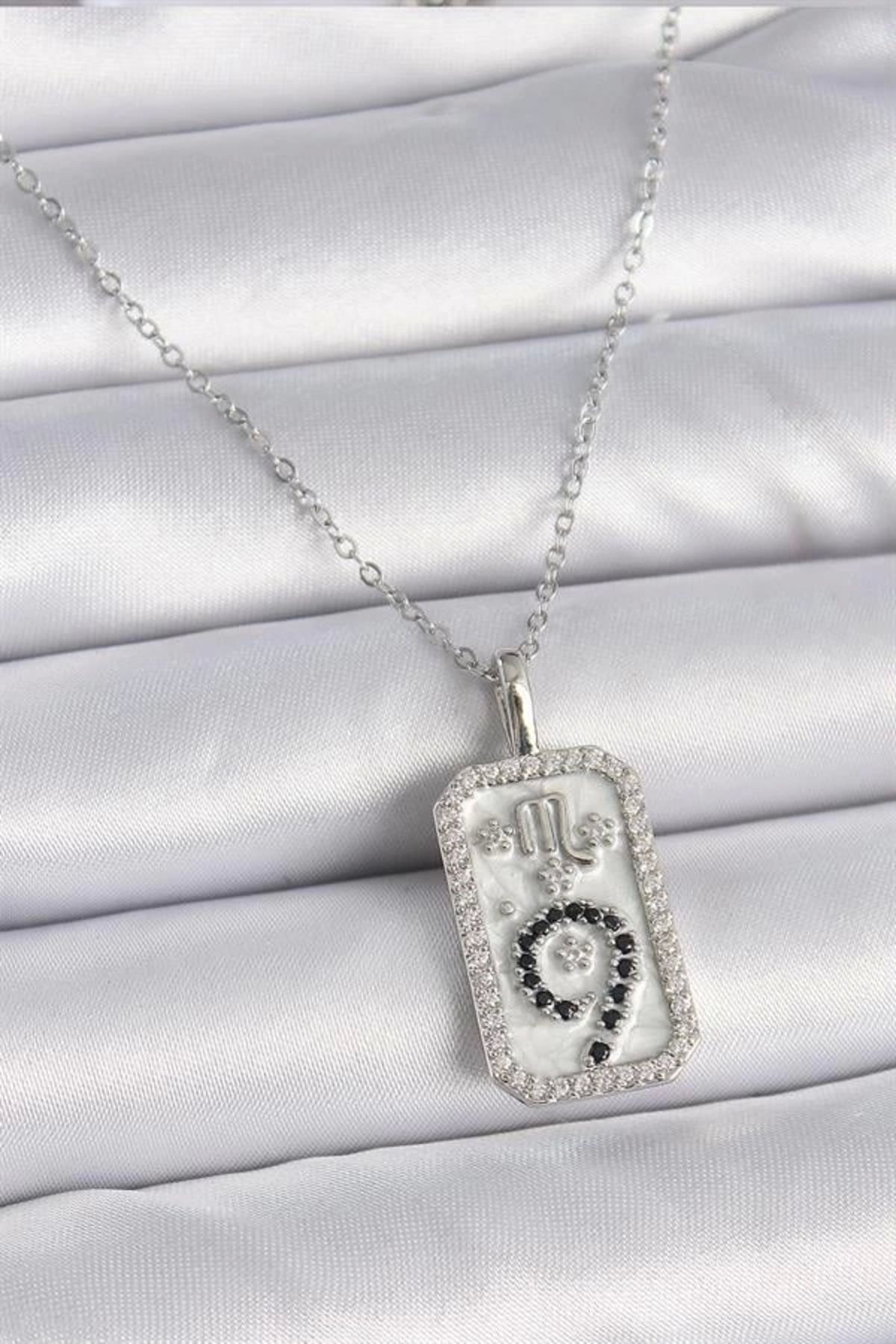 Lale Moda 316L Çelik Gümüş Renk Zincir Akrep Burcu Zirkon Taşlı Kadın Kolye