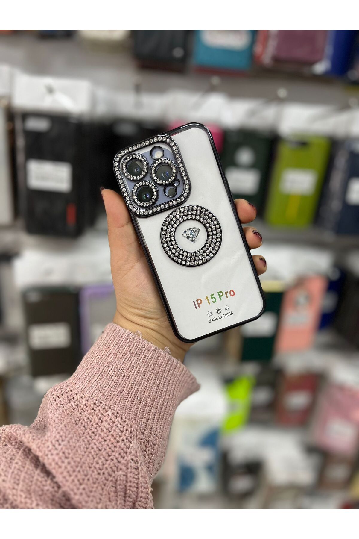 TECNOTREND Apple iPhone 15 Pro kılıf Kamera Korumalı Taş Süslemeli Arkası Şeffaf Asya Kapak