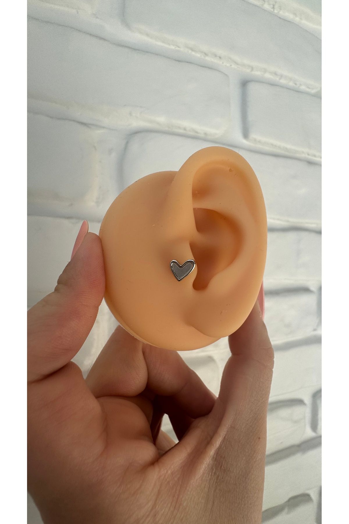 alysa jewelry Cerrahi Çelik sedefli kalp Piercing, Tragus, Helix, conch, lobe