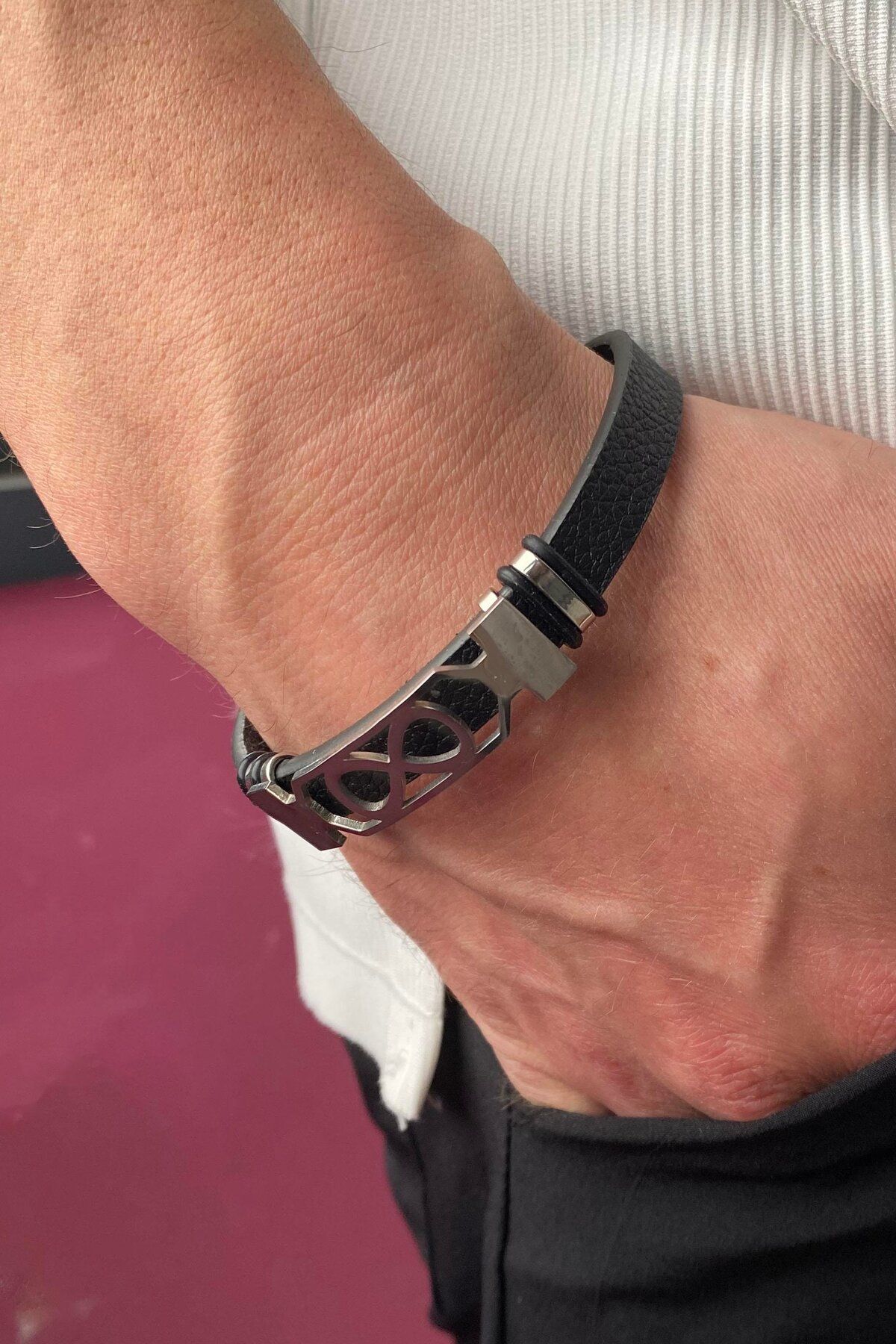 TAKIŞTIR Siyah Renk Sonsuzluk Figürlürlü Çelik Bileklik