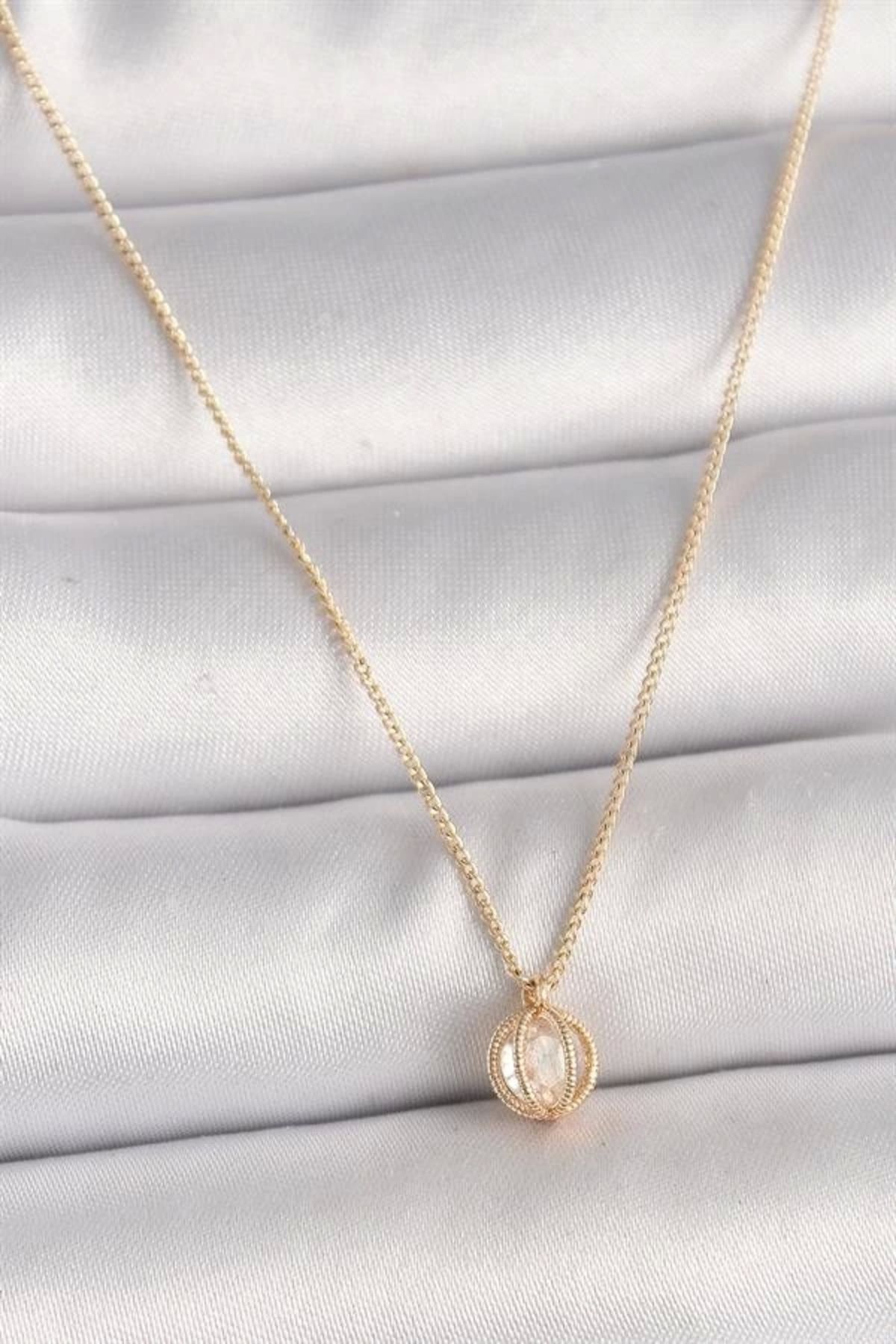 Lale Moda Pirinç Gold Renk Zirkon Taşlı Daire Kafes Model Kadın Kolye