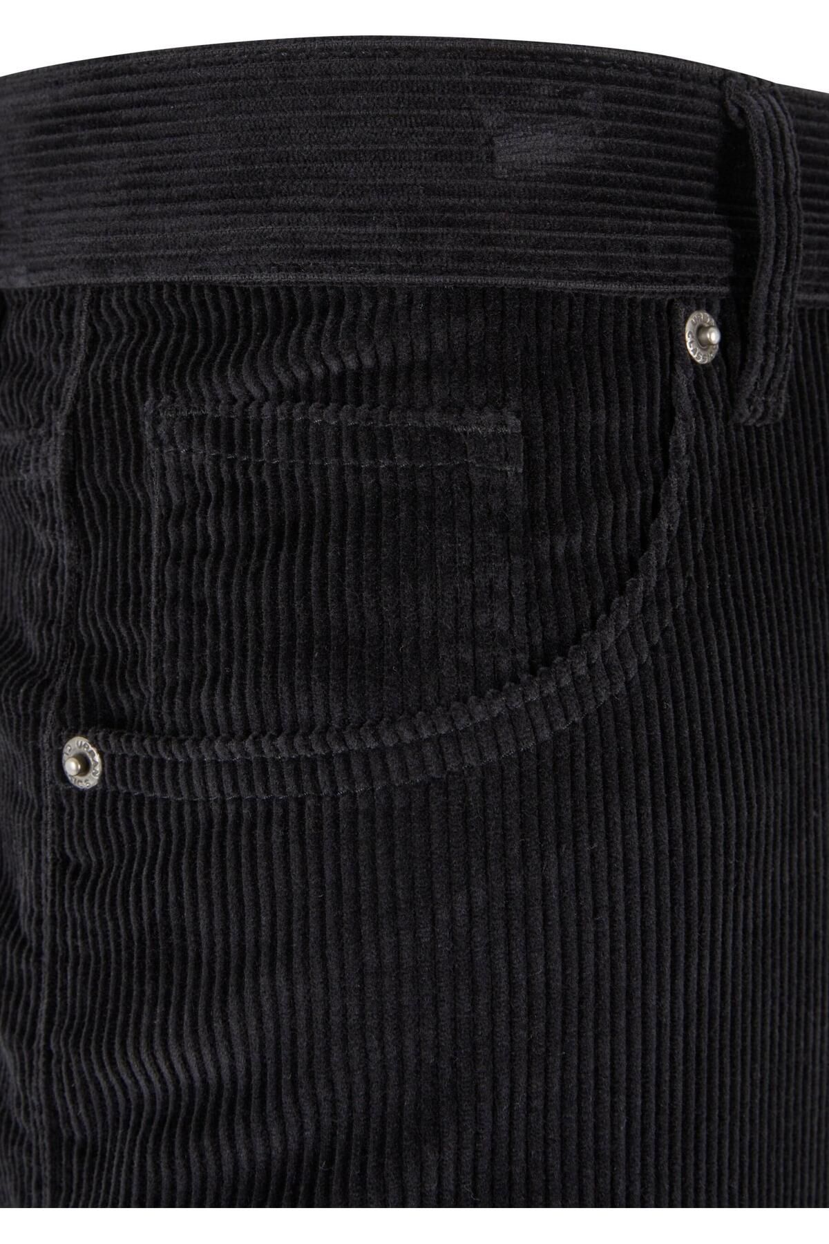 Urban Classics-Herren 90´s Corduroy Pants 3