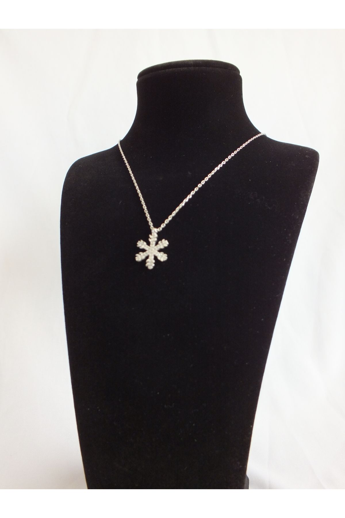 Marmaris Jewellery 925 Ayar Kadın Gümüş Kolye Kar Tanesi Figürlü Zarif Hayalet Zincir Model
