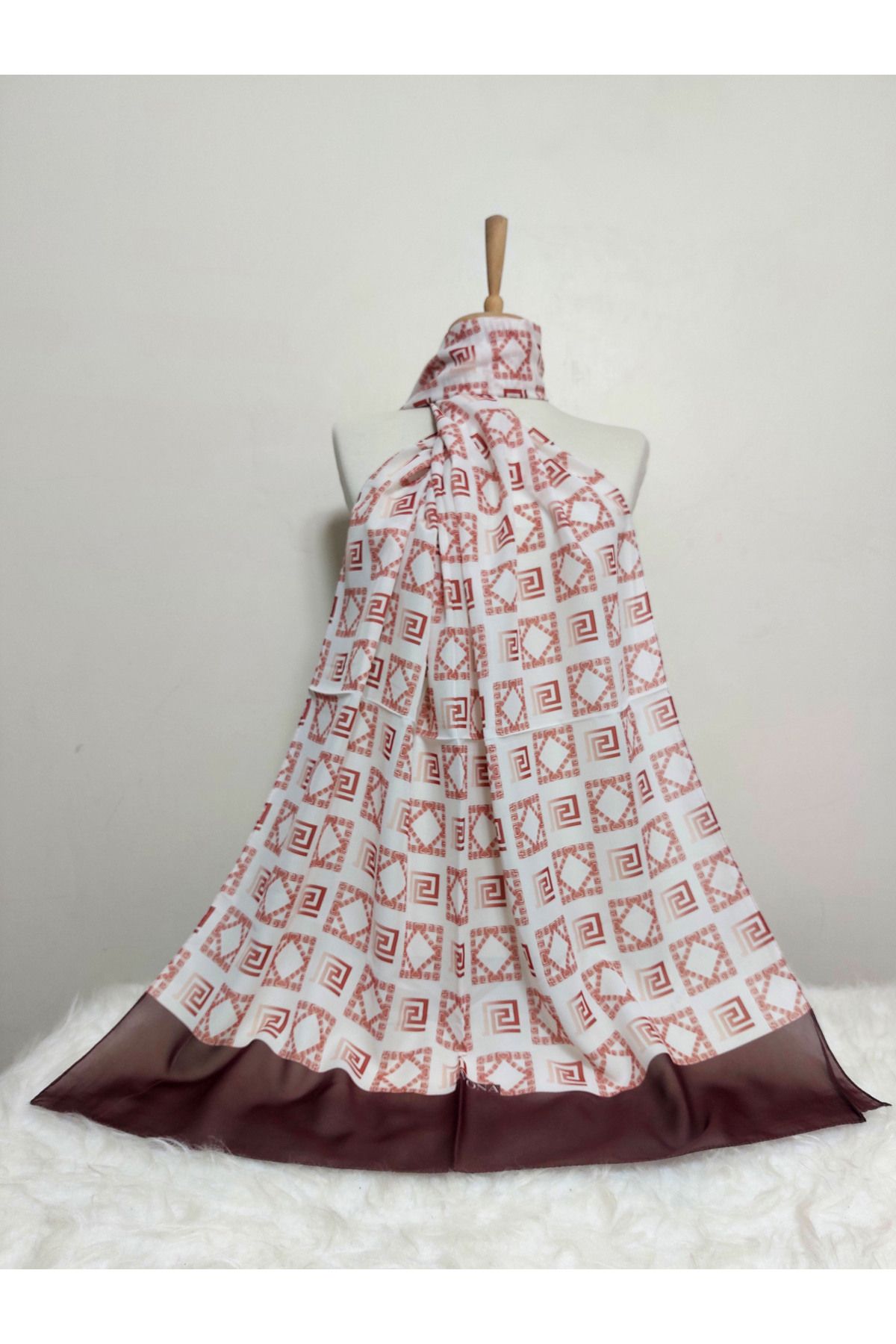 REMOMODA DESENLİ ŞİFON ŞAL 70 x 185 cm