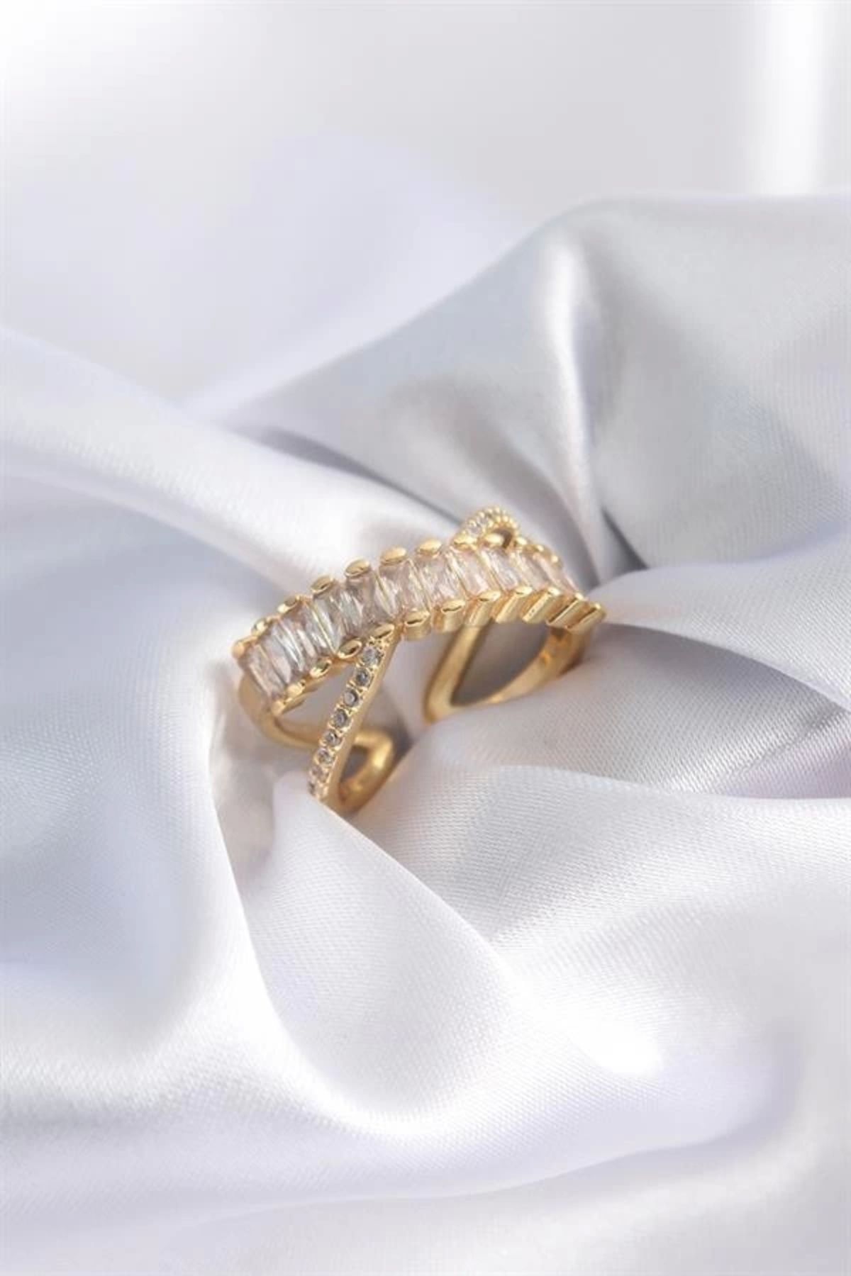 Lale Moda Gold Renk Zirkon Taşlı Baget Kadın Yüzük