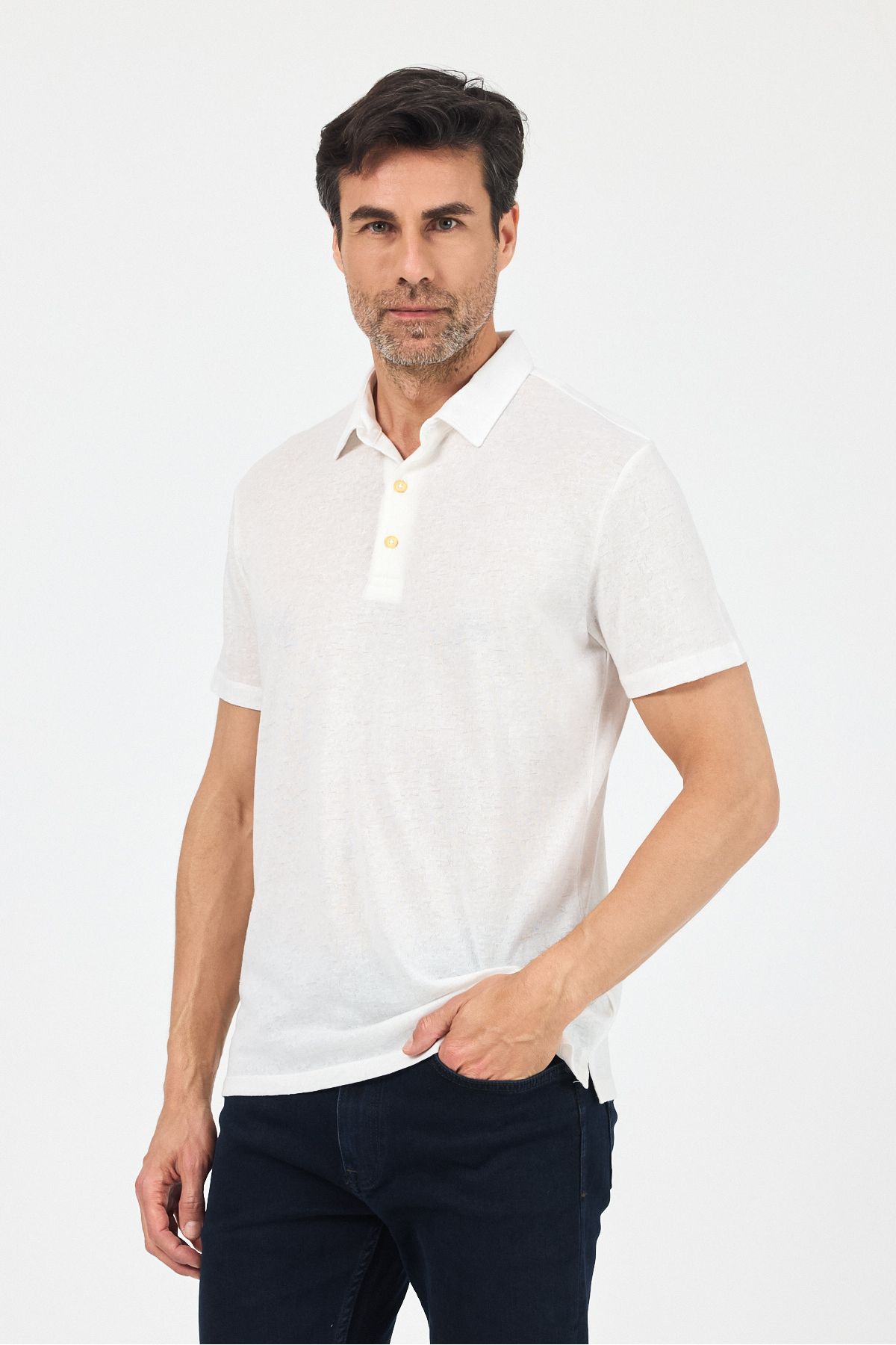 ENQUE Erkek Basic Düz Beyaz Düğmeli Polo Yaka Kıvrılmaz %100 Pamuk Slim Fit Tişört