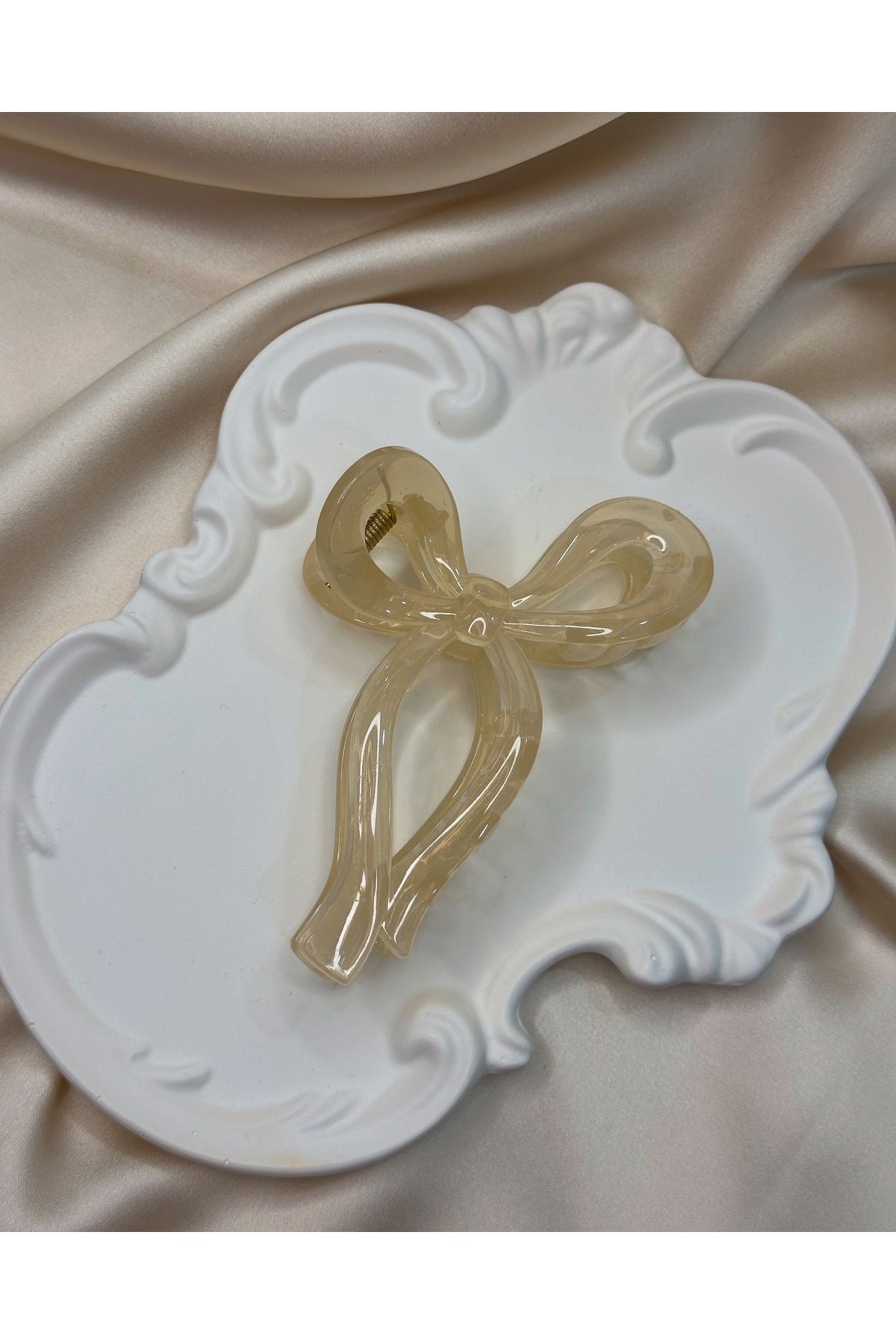 asal jewelry Bej Kıskaçlı Fiyonk. Toka
