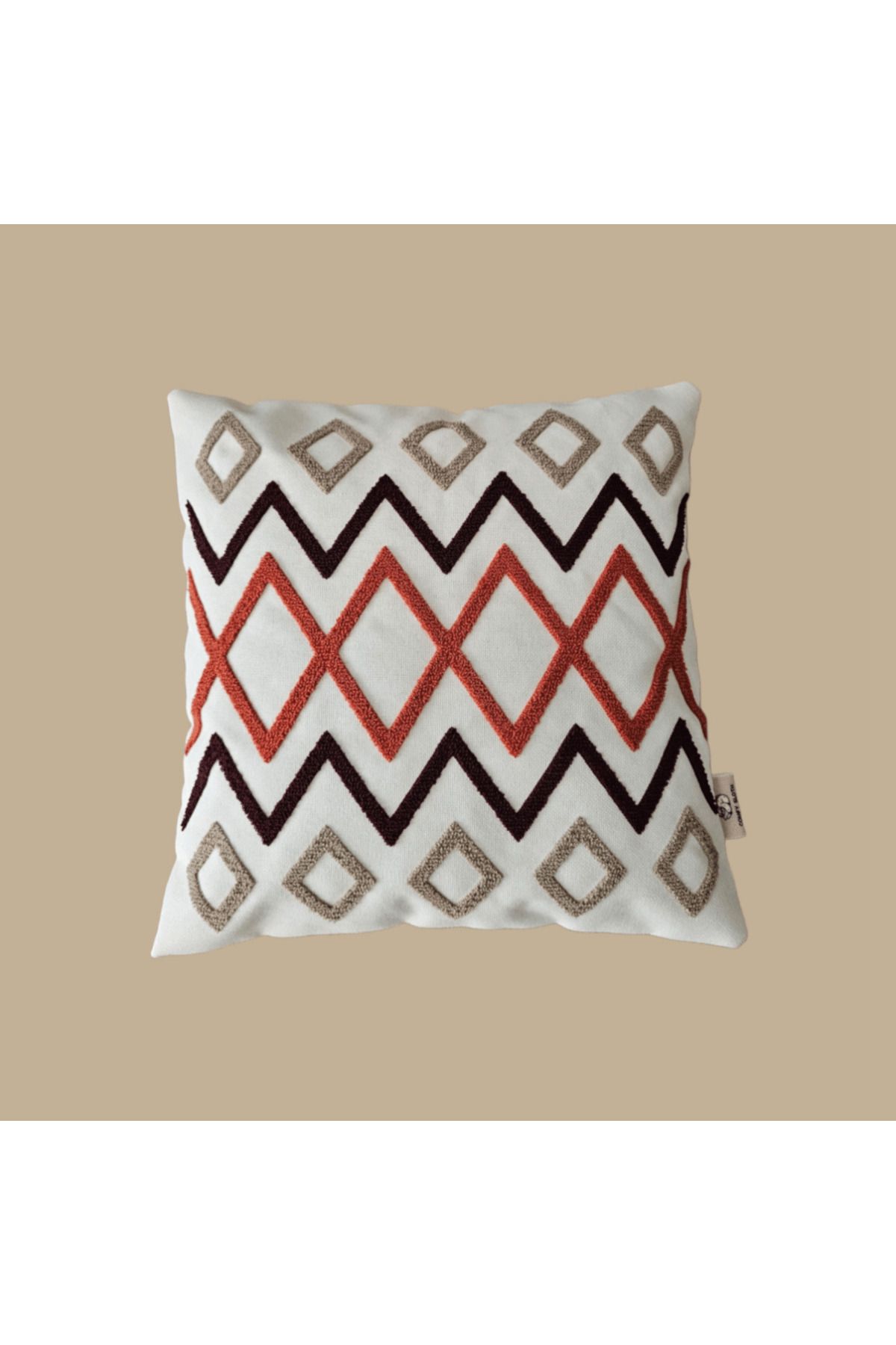 Comfy Sloth Geometrik Nakışlı Punch Kırlent Kılıfı - NORA