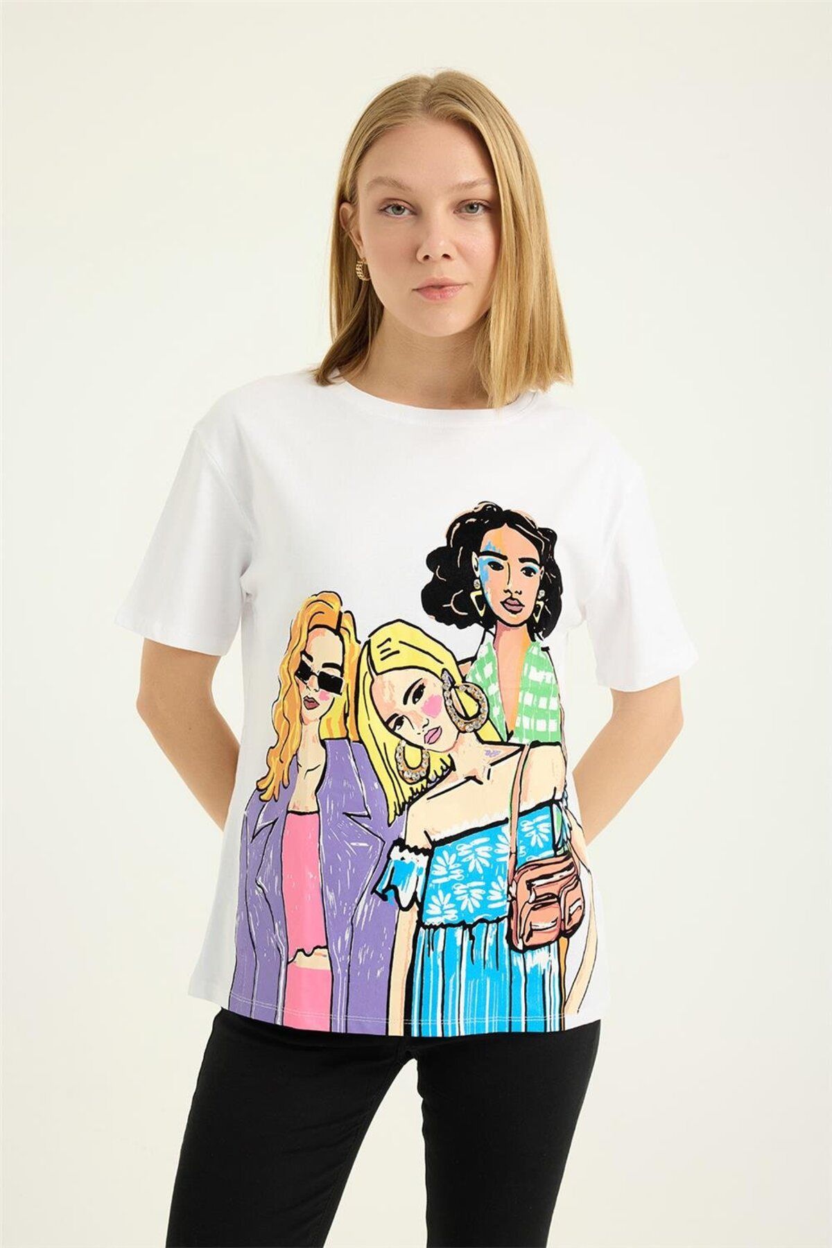 HomeStore Kız Baskılı Tshirt