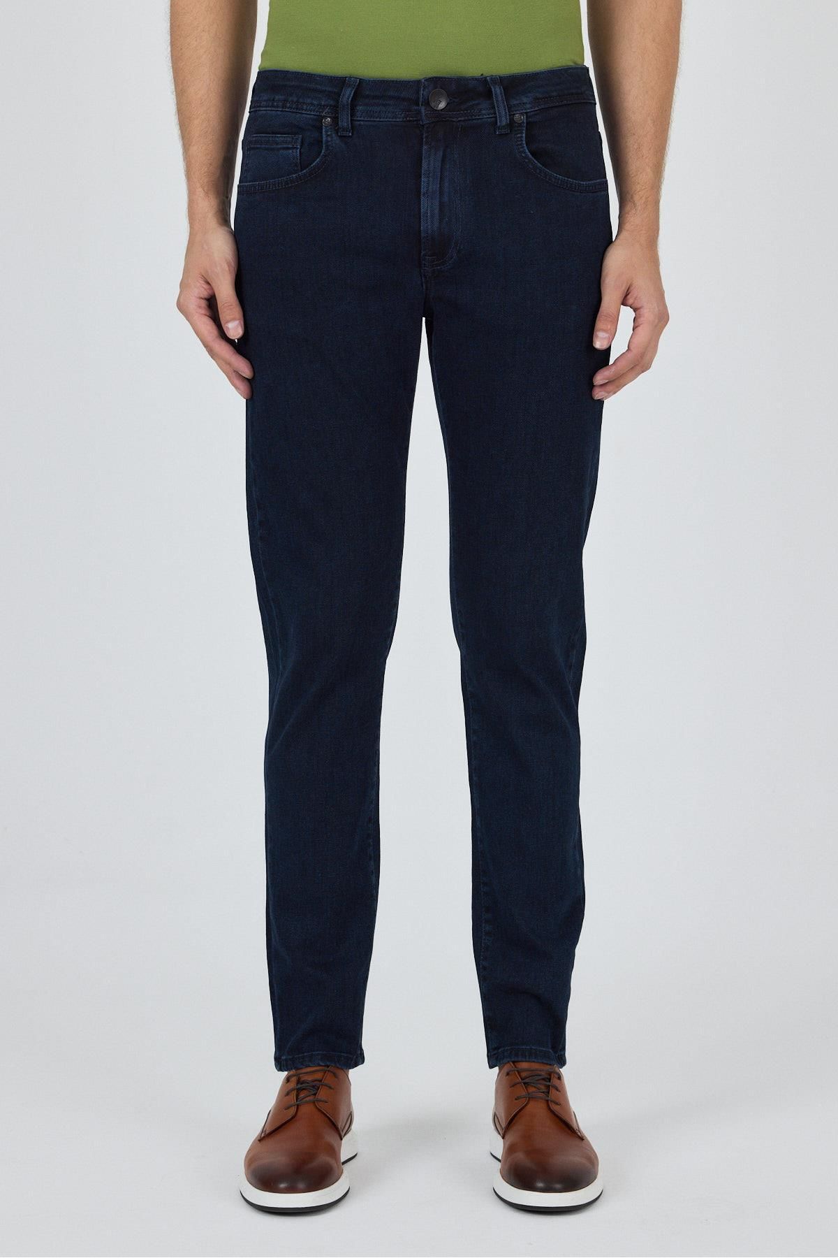 İmza Koyu Lacivert Gabardin 5 Cep Düz Paça Casual Slim Fit Pamuklu Denim Pantolon 1023250151
