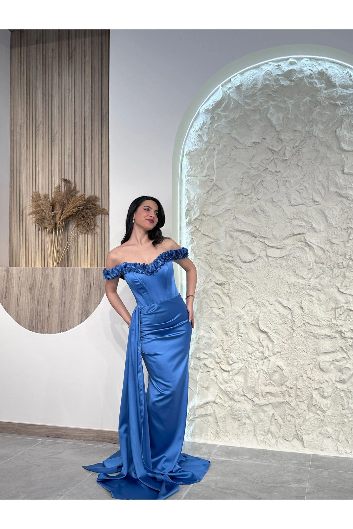 Kyra Studios Mavi 1002 Çiçek Detaylı Abiye Elbise