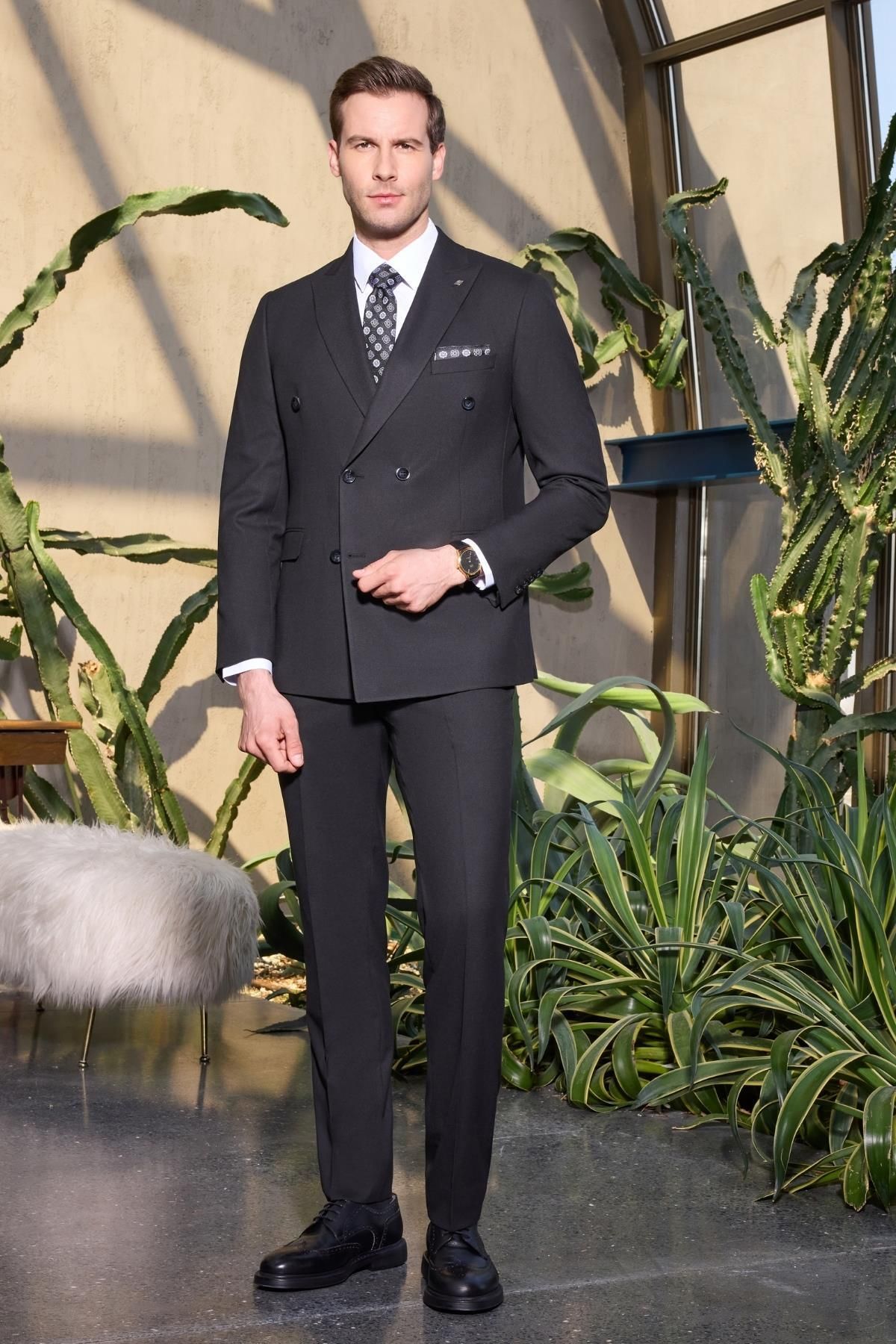 İmza Siyah Kılıç Yaka Düz Kruvaze Classic Esnek Slim Fit Takım Elbise 1001250172