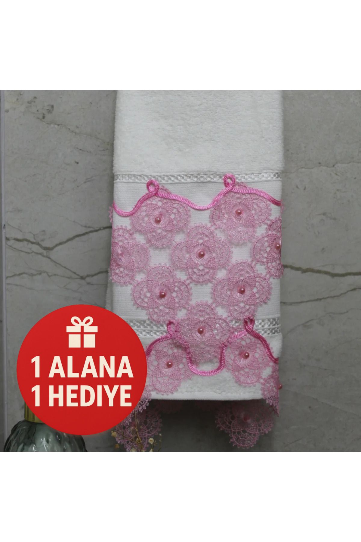 Lobya Ailera Bir Alana Bir Hediye Fuşya Dantelli El Havlusu (50 X 90)