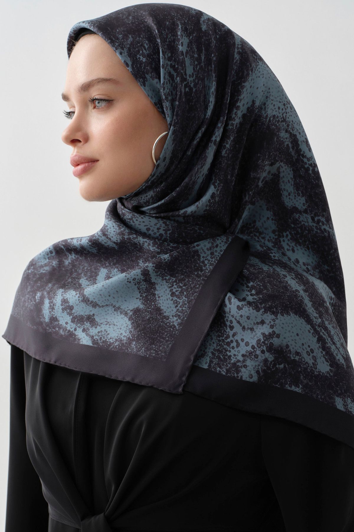 Tuğba İzel Twill İpek Eşarp - Havacı