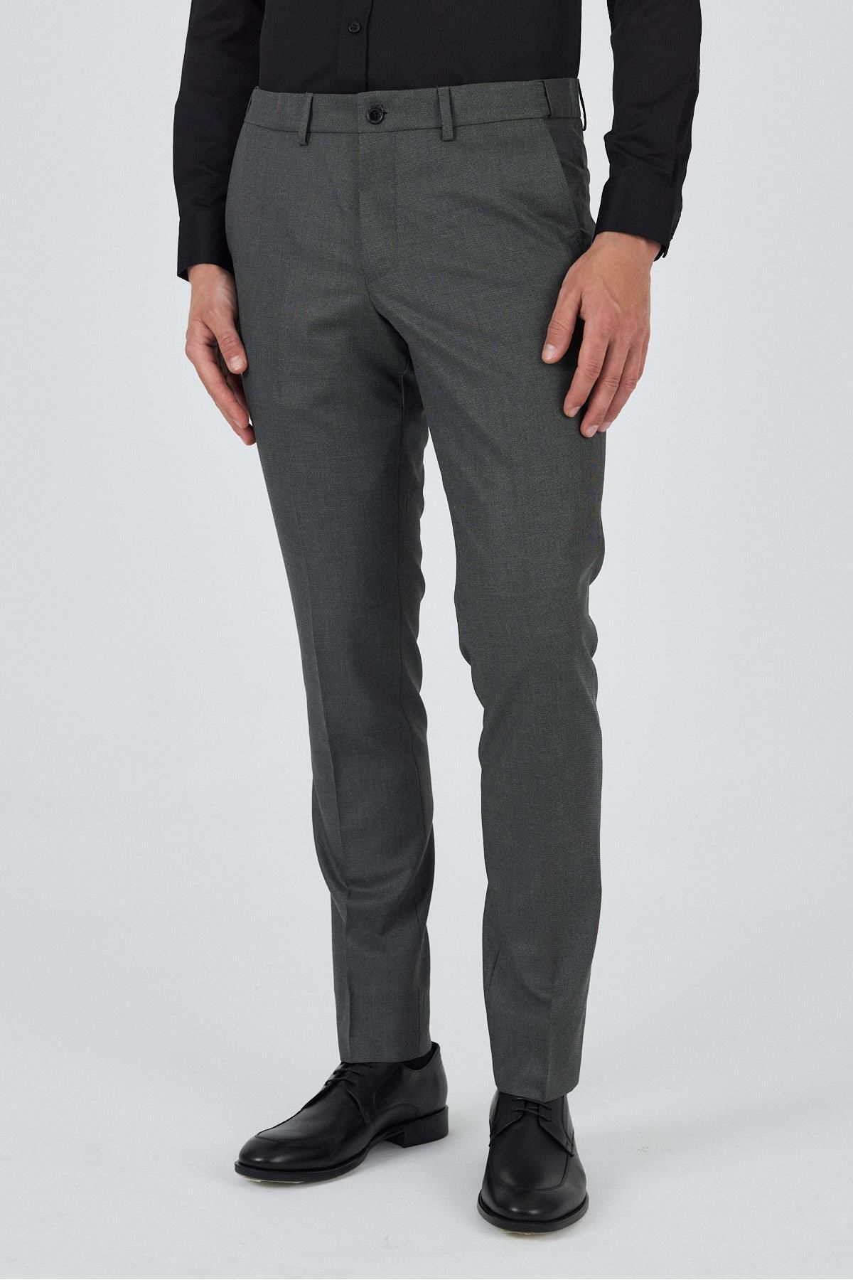 İmza Siyah Filafil Yan Cep Açık Paça Slim Fit Ayarlanabilir Kemer Pantolon 1003250123