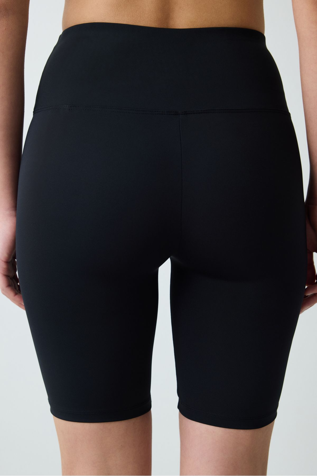 Penti-Black Smooth Feel High Waist Cyclist (Biker) Short Leggings 5