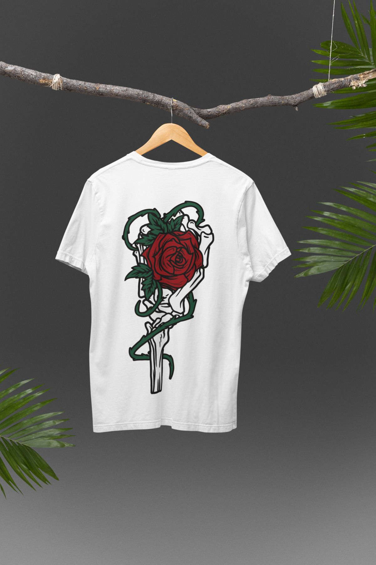Lyonis Unisex Beyaz Gül Ve Kemik Baskılı Bisiklet Yaka Penye T-Shirt