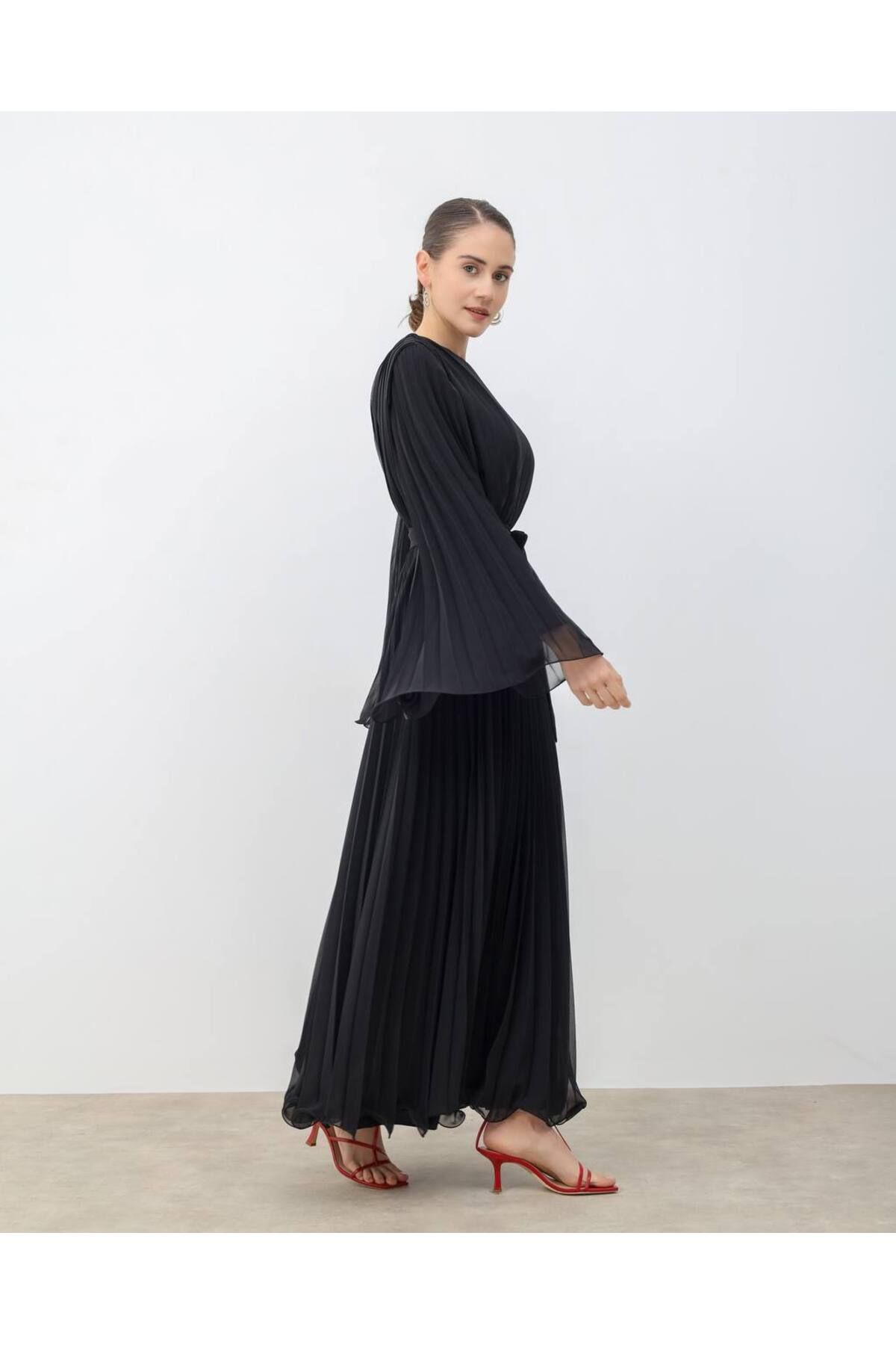 Butik Love plise elbise