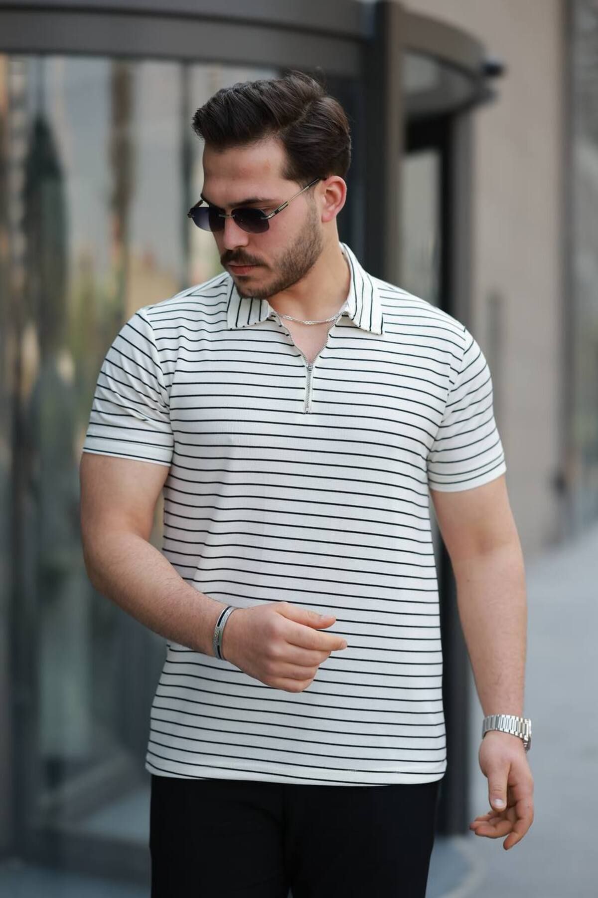 ROBERTO BORNOVA Yatay Çizgili Fermuarlı Polo Yaka Tshirt