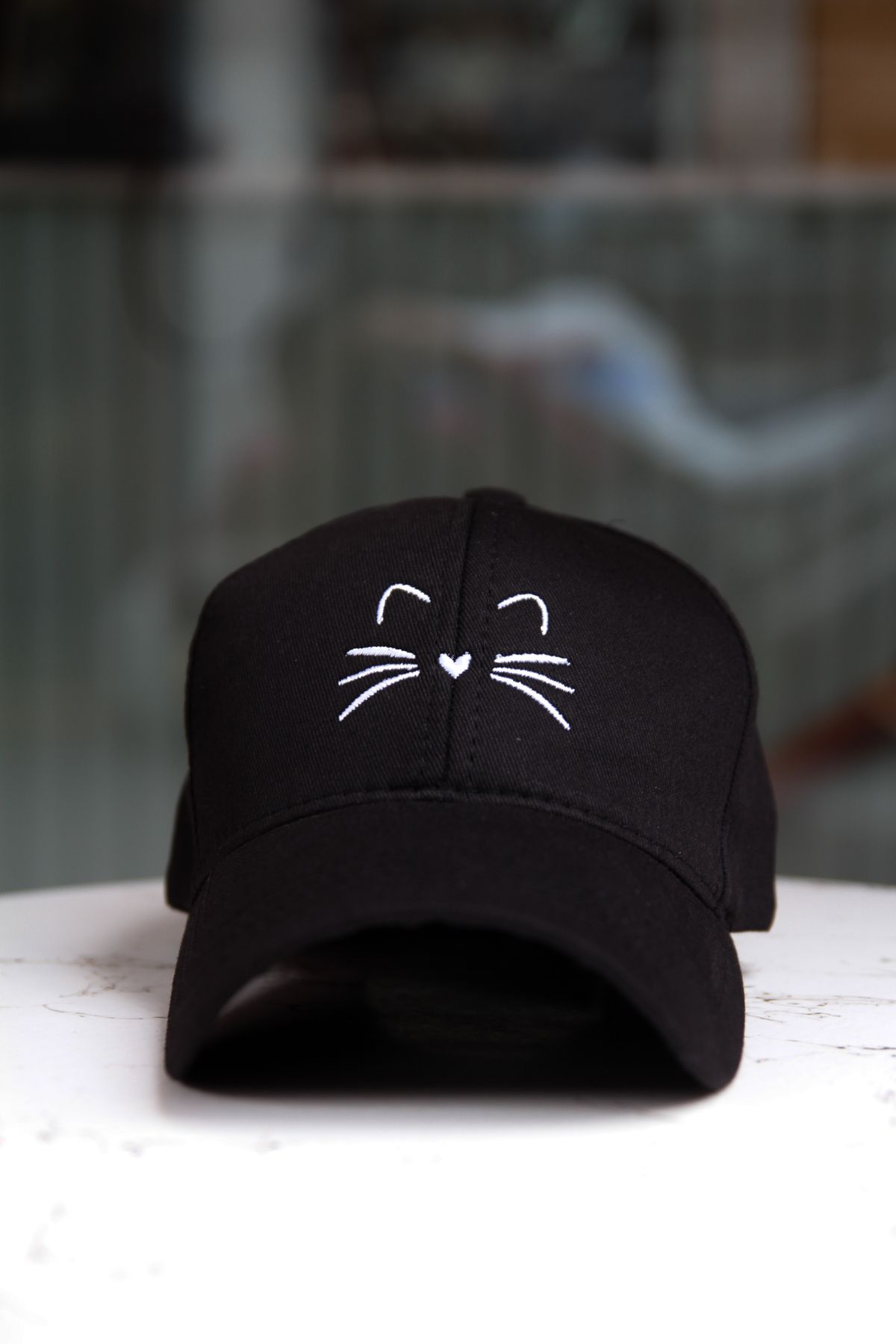 CAP BROS SEVİMLİ KEDİ NAKIŞLI SİYAH ŞAPKA