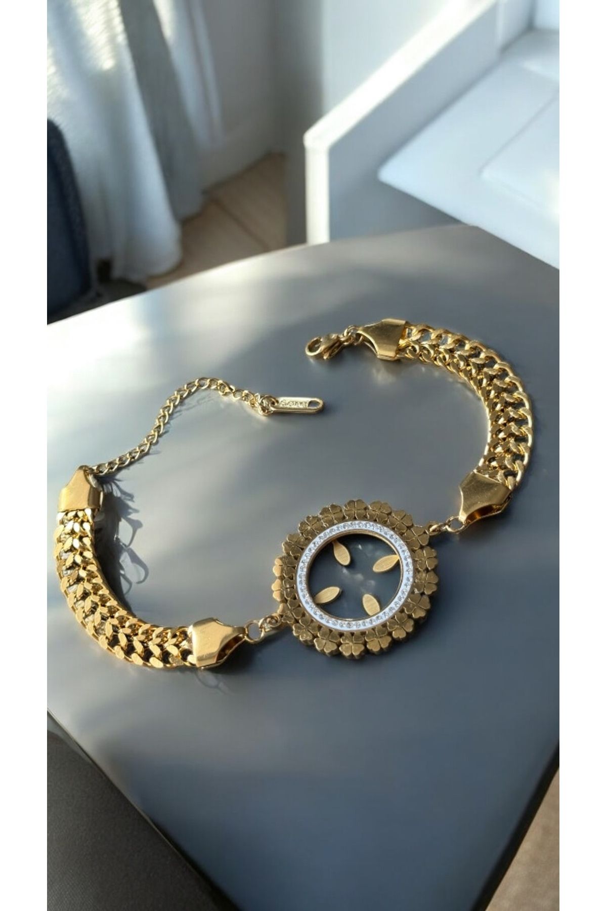 İNN JEWELLERY Kadın Bileklik 316 L Çelik Kararmaz Antialerjik Çeyrek Altın Takılabilen 2 Yıl İthalatçı Garantili