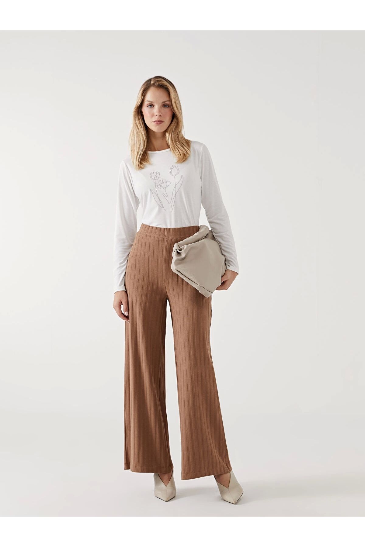LC Waikiki LCW ECO Kahverengi Beli Lastikli Geniş Paça Kadın Pantolon