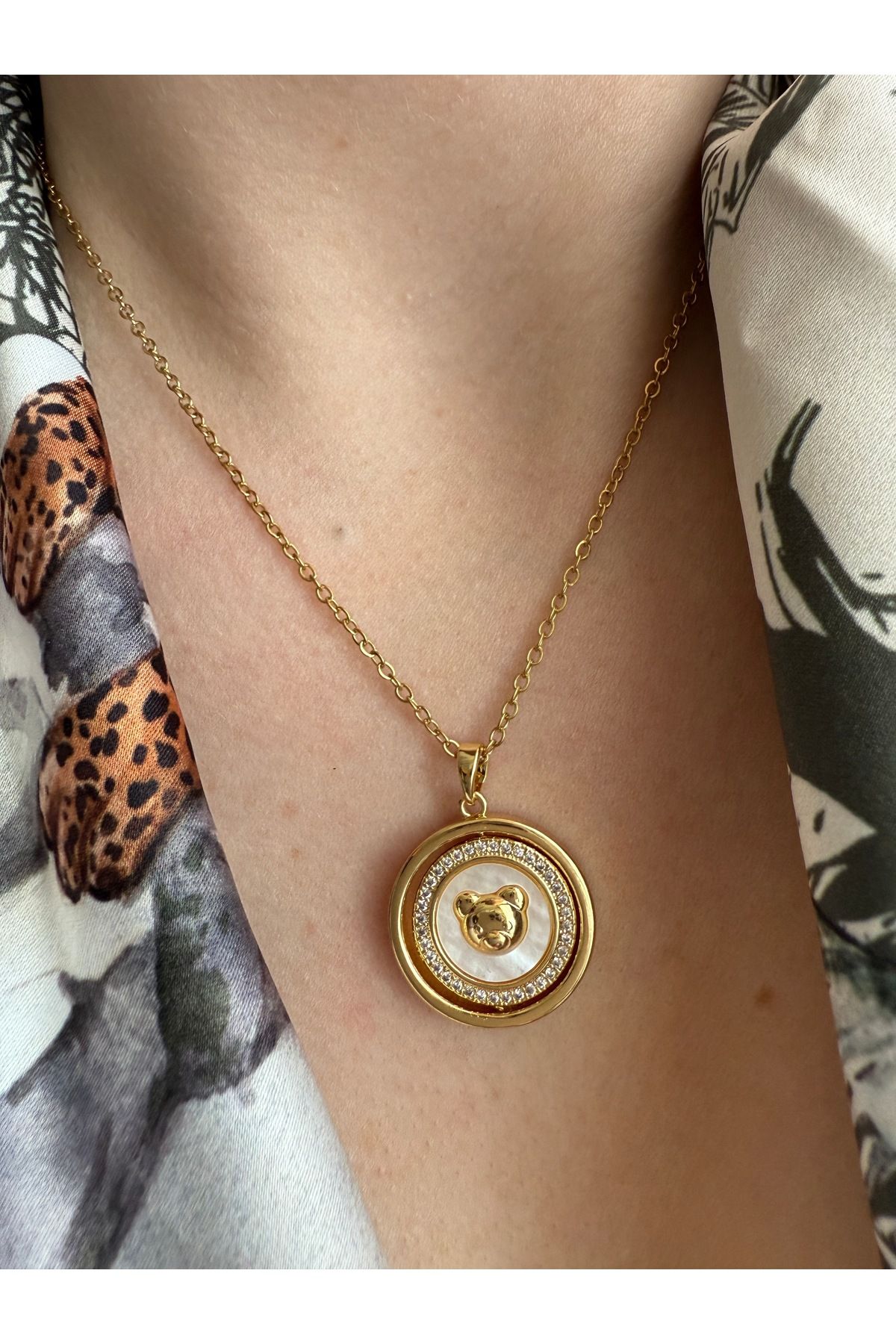 Pinery Jewels Ayıcık Taşlı Kararmaz Paslanmaz Çelik Kadın Kolye – Modern ve Şık Tasarım