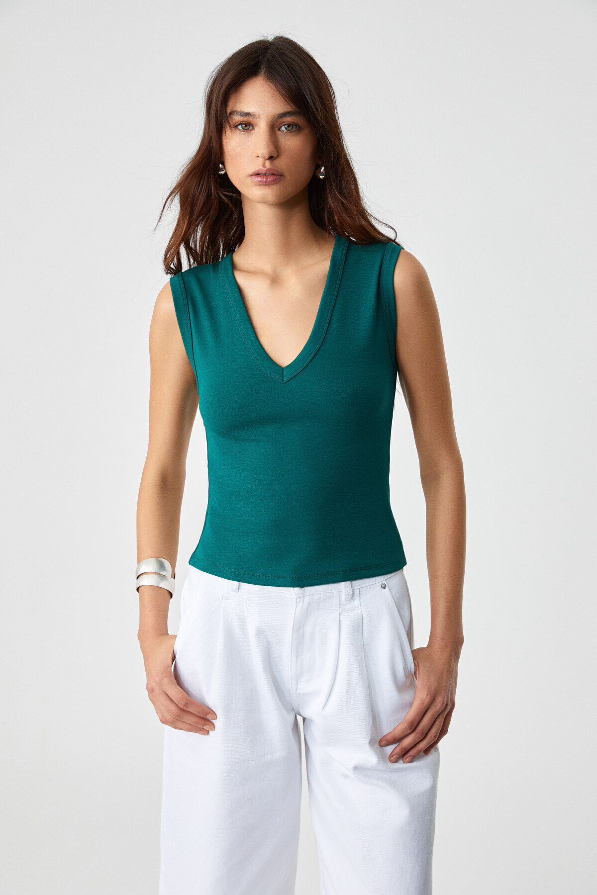 GRIMELANGE-Lescosa Women Slim V Neck Sleeveless Dark Green Blouse 3