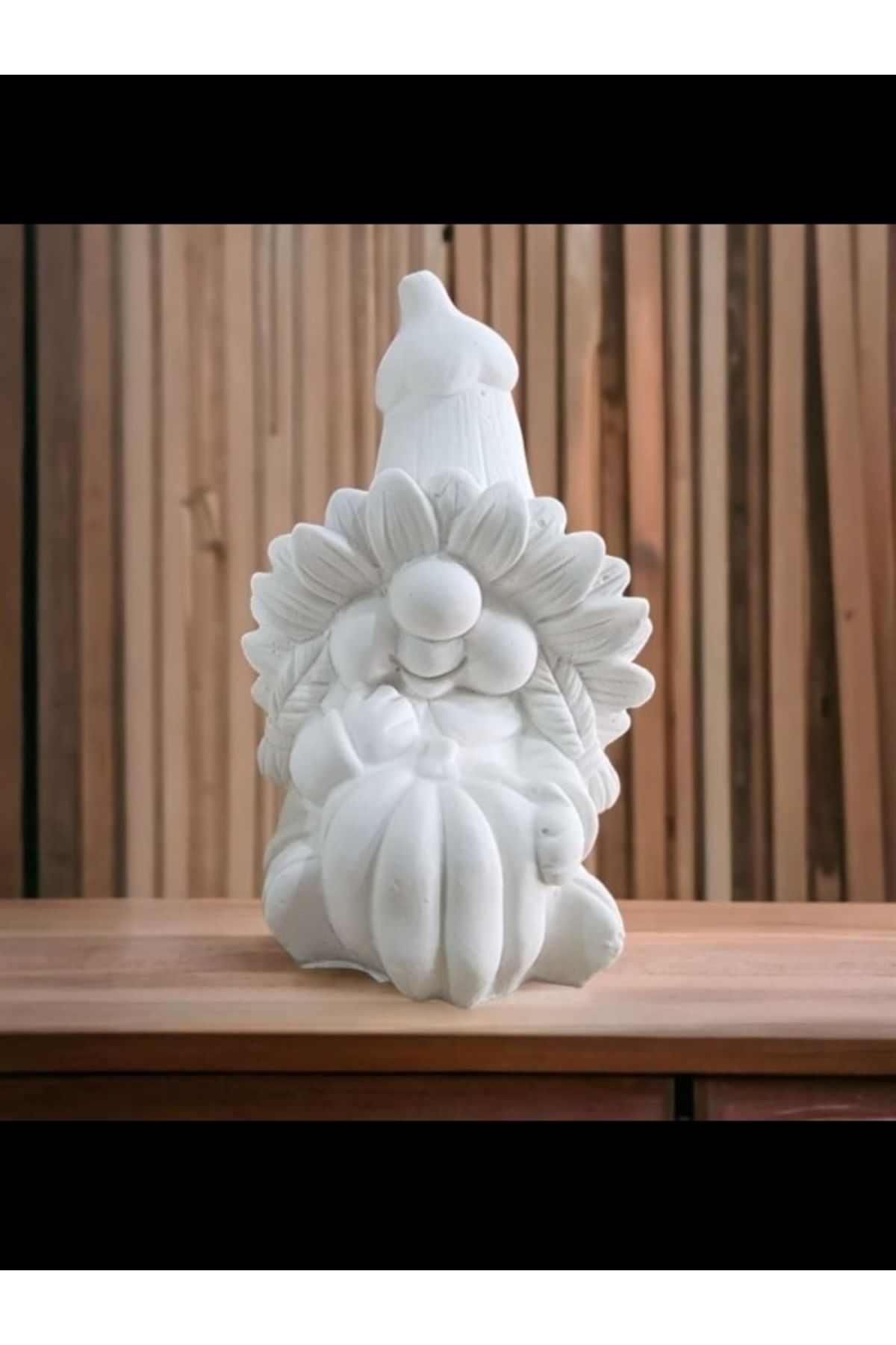 Atölye Kiraz Kabak Şapkalı Cüce Figürü – Aytaşı Malzeme, Boyanabilir Dekoratif Obje 18x9x9 cm