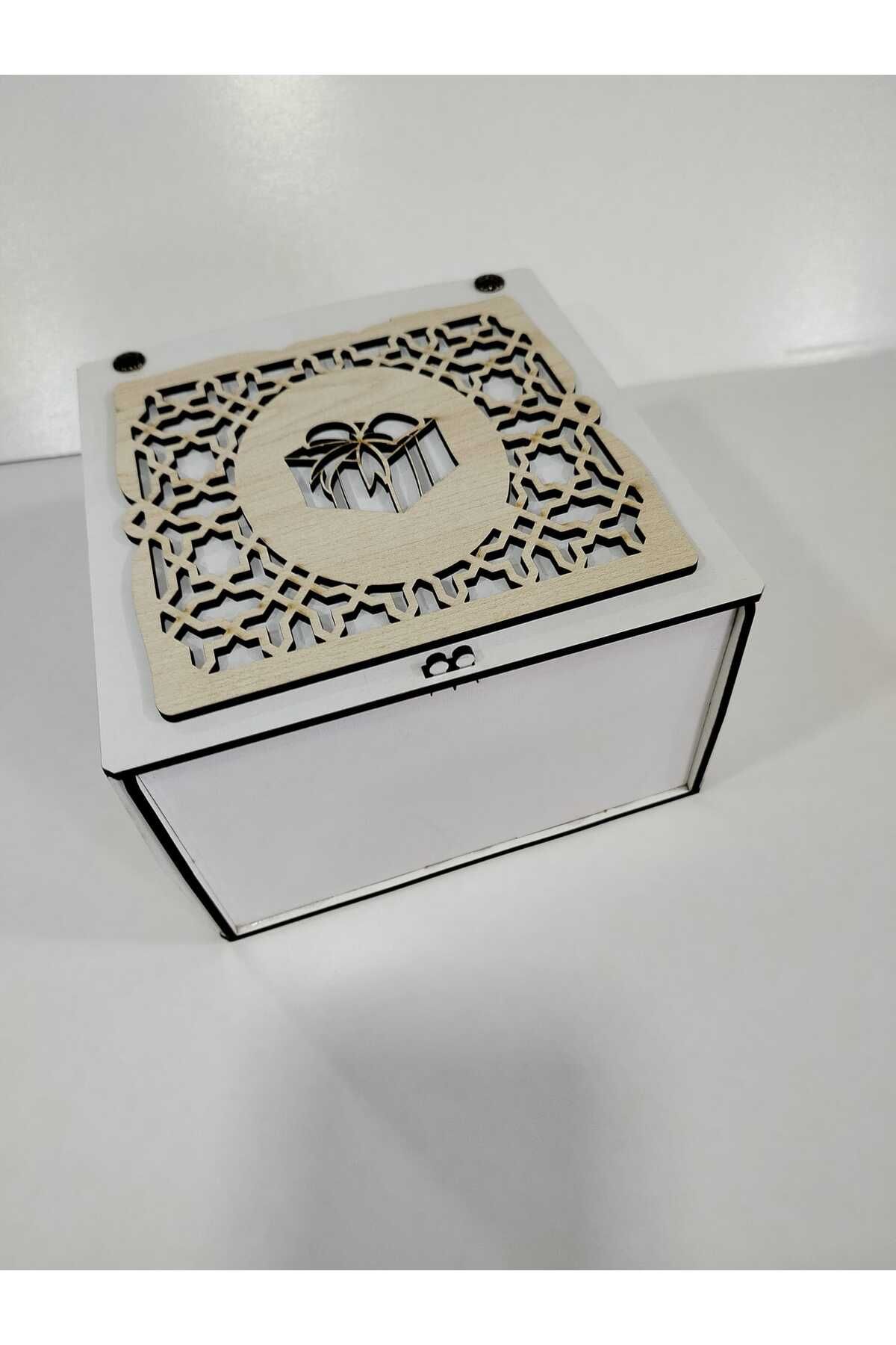 Vuslat Hediyelik BEYAZ AHŞAP HEDİYE KUTUSU KREM DEKOR (15X15 CM) 9 CM YÜKSEKLİK