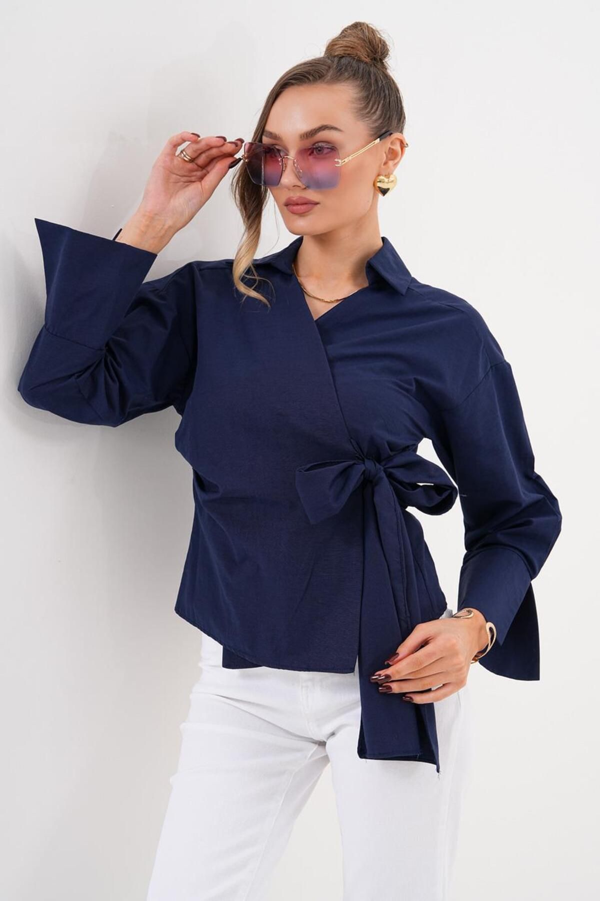 Flame İstanbul Butik Yandan Bağlamalı Kruvaze Lacivert Bluz SRP2002
