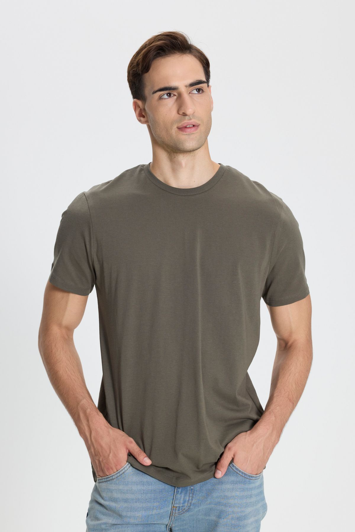 AC&Co / Altınyıldız Classics Pamuklu Slim Fit Dar Kesim Bisiklet Yaka Haki Tişört