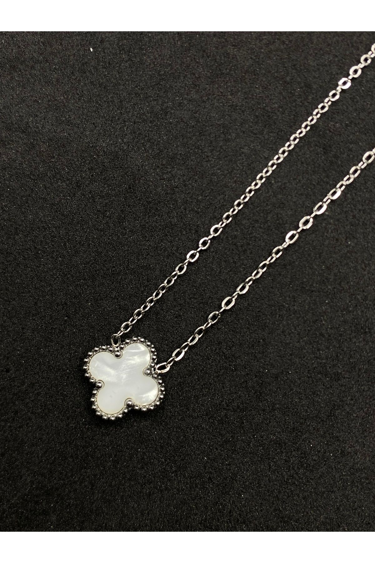 Jiji Jewelery Van Cleef Beyaz Yonca Model Çift Taraflı Mineli Gümüş Renk Paslanmaz Çelik Kolye