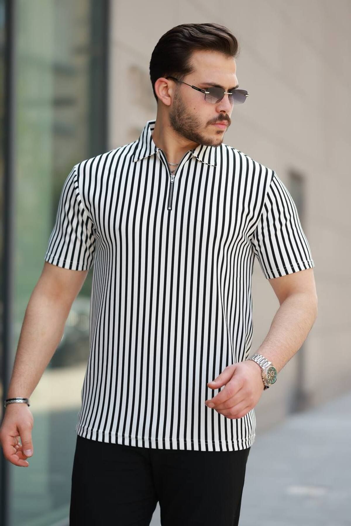 ROBERTO BORNOVA Dikine Çizgili Yarım Fermuarlı Polo Yaka Tshirt