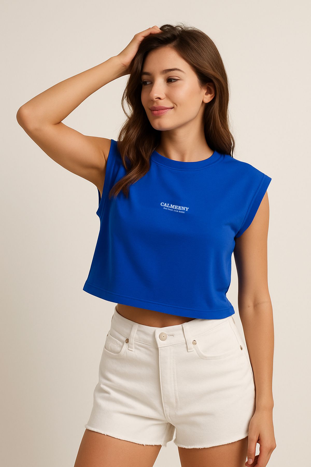 CALMEENY Kadın Oversize Kolsuz Biyeli Crop Tişört – %100 Pamuk