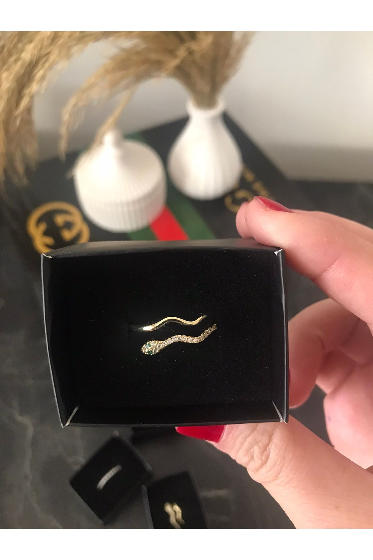 shop PASLANMAZ ÇELİK YILAN MODEL TAŞLI KARARMAZ PARLAK YÜZÜK AYARLANABİLİR