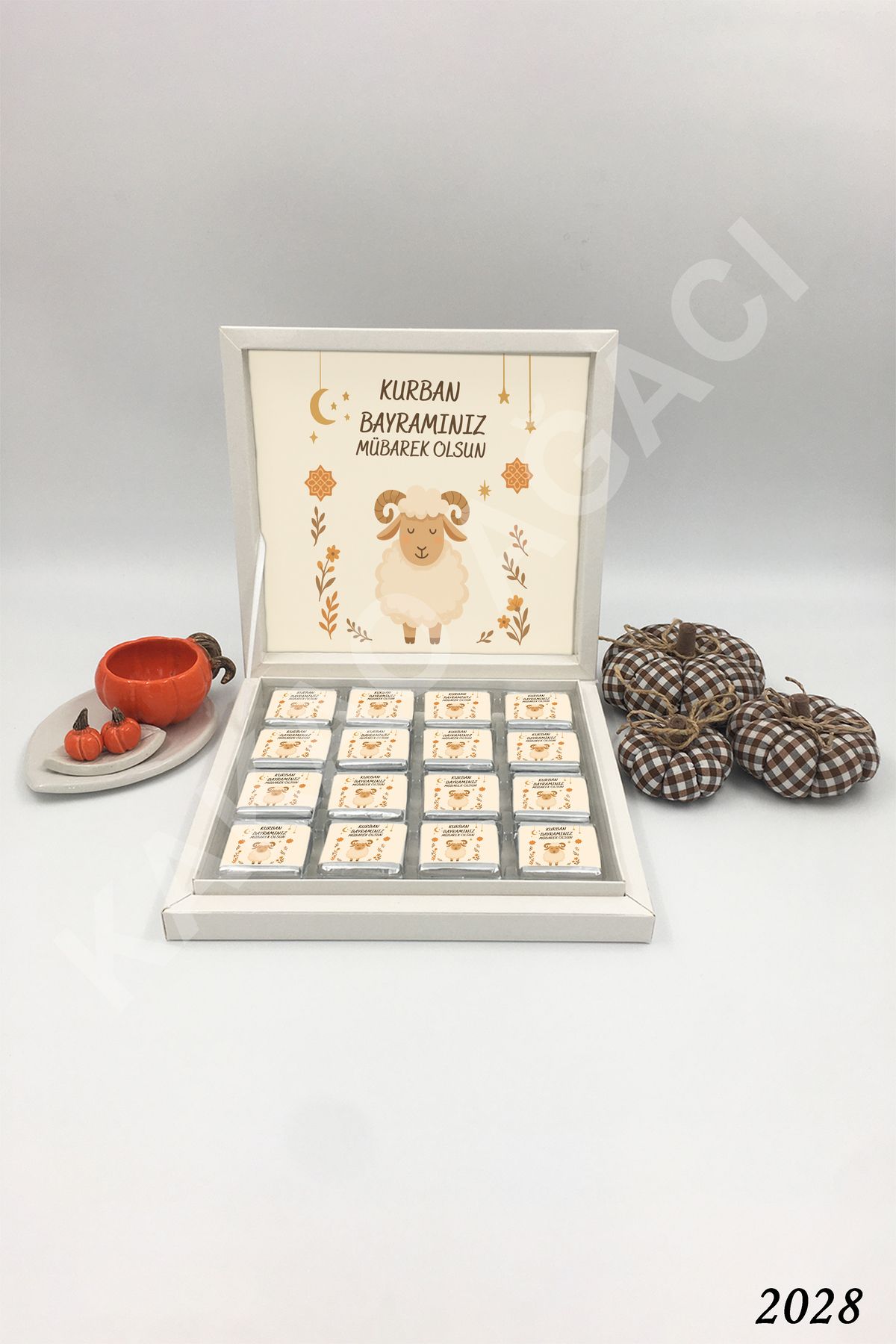 KAKAO AĞACI 32 ADETLİ 40 KUTU BAYRAM ÇİKOLATASI