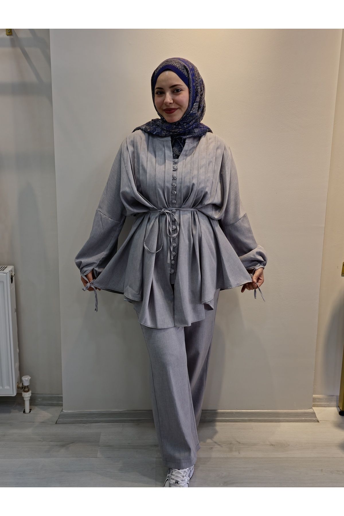 MODA Düğmeli bel bağlamalı alt - üst takım