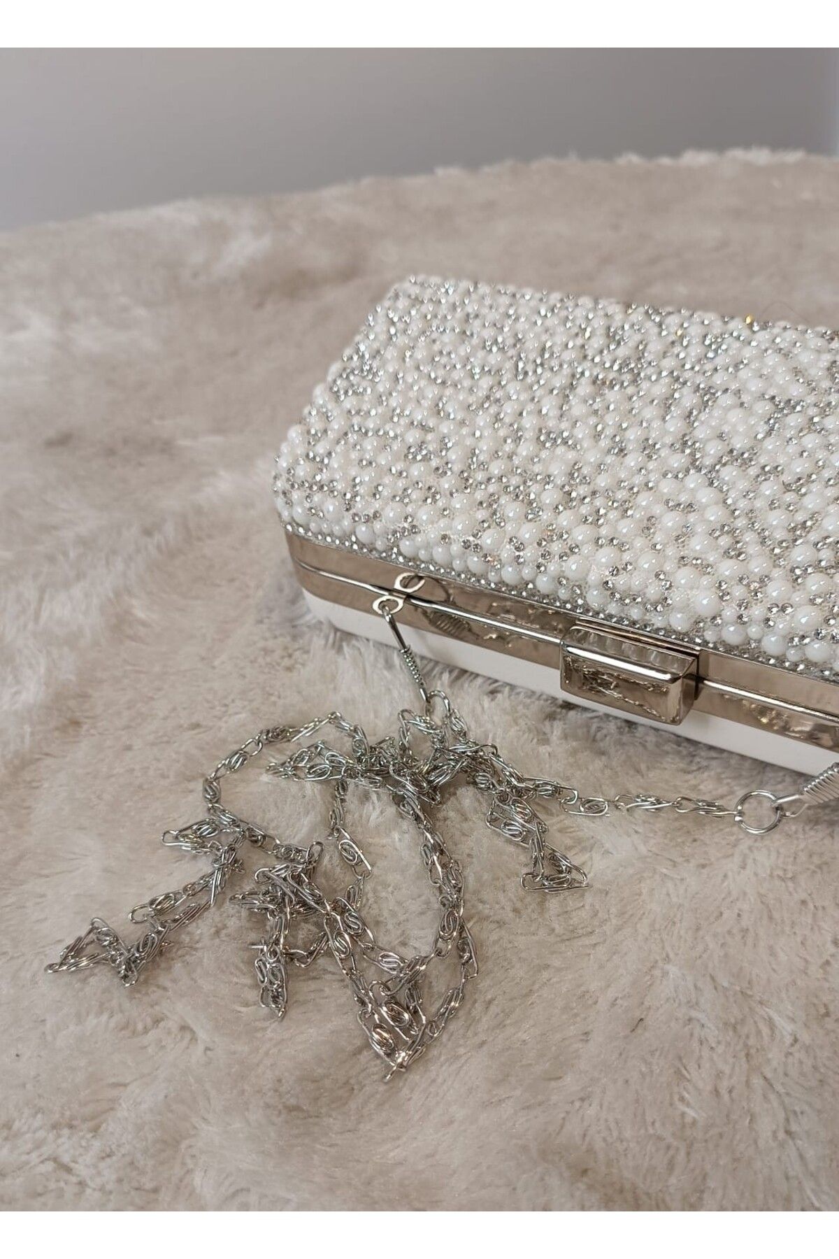 RUXENE GLOW İNCİ İŞLEME DETAY ZİNCİR ASKILI CLUTCH DAVET VE GELİN ÇANTASI