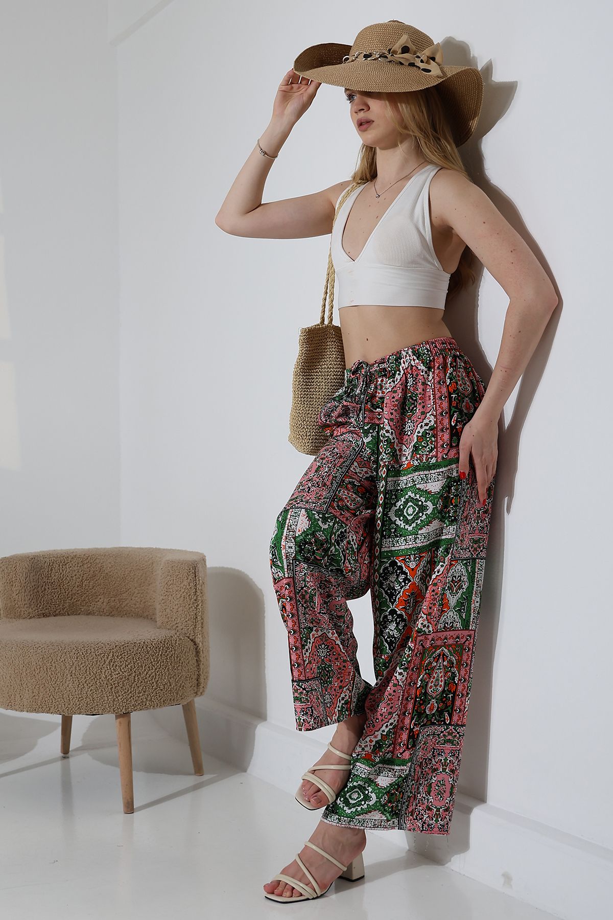 Buklemoda Viskon Bol Paça Zümrüt Desenli Pantalon
