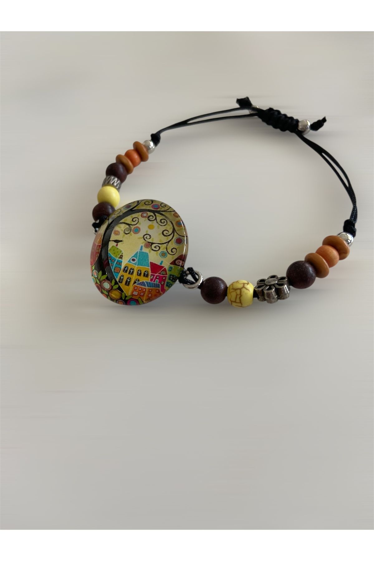 BaublesNme Modern el yapımı ve bohem tarzda tasarlanmış bir bileklik,gençler için uygun