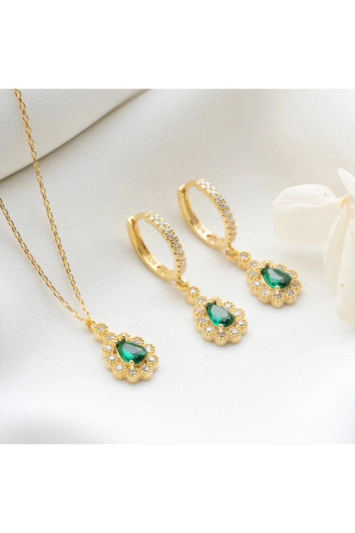 beonejewelry ZÜMRÜT YEŞİLİ KOLYE KÜPE SET | 925 GÜMÜŞ