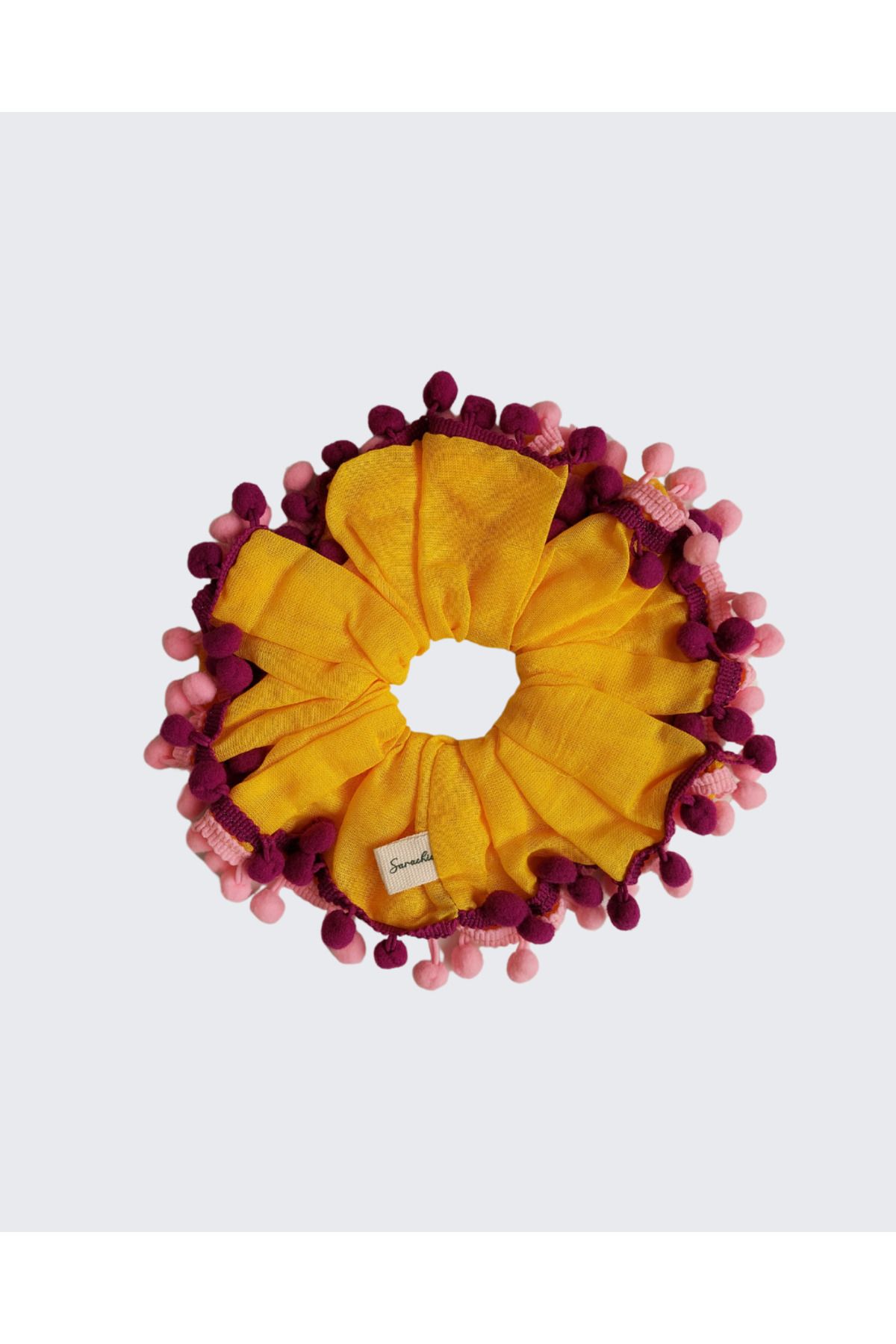 SARACHIC Scrunchie