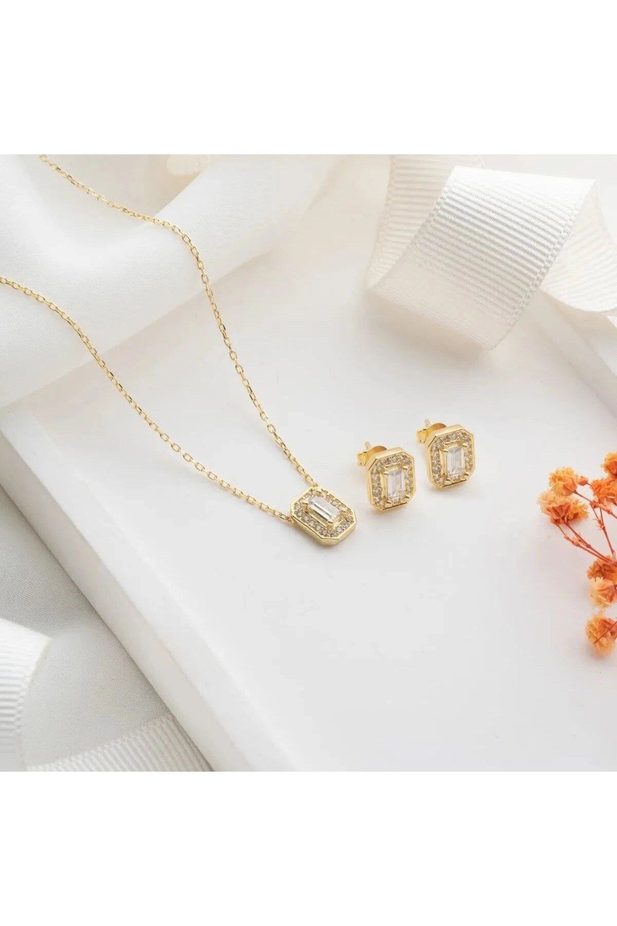 beonejewelry BAGET ZİRKON TAŞLI KOLYE KÜPE SET | 925 GÜMÜŞ