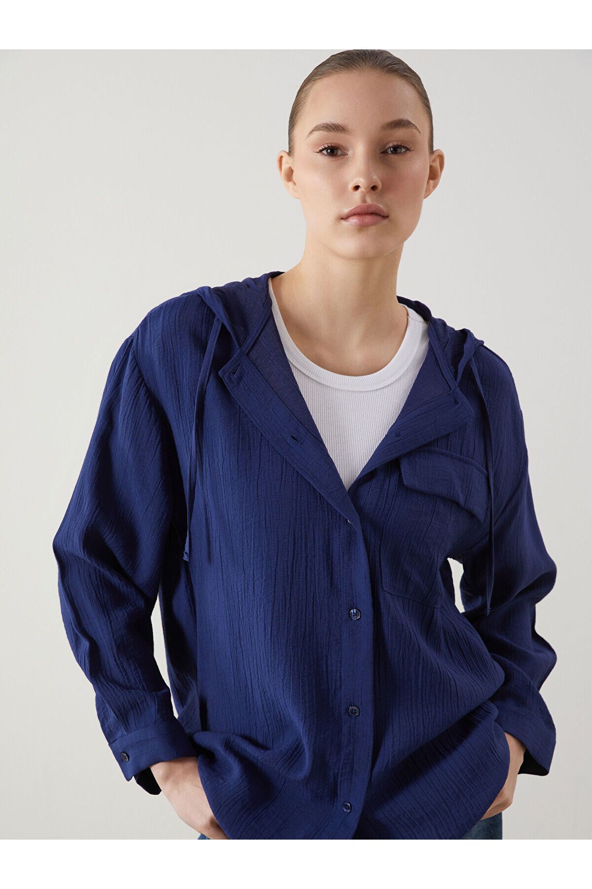 LC Waikiki Kapüşonlu Dokulu Oversize Krinkle Kadın Tunik