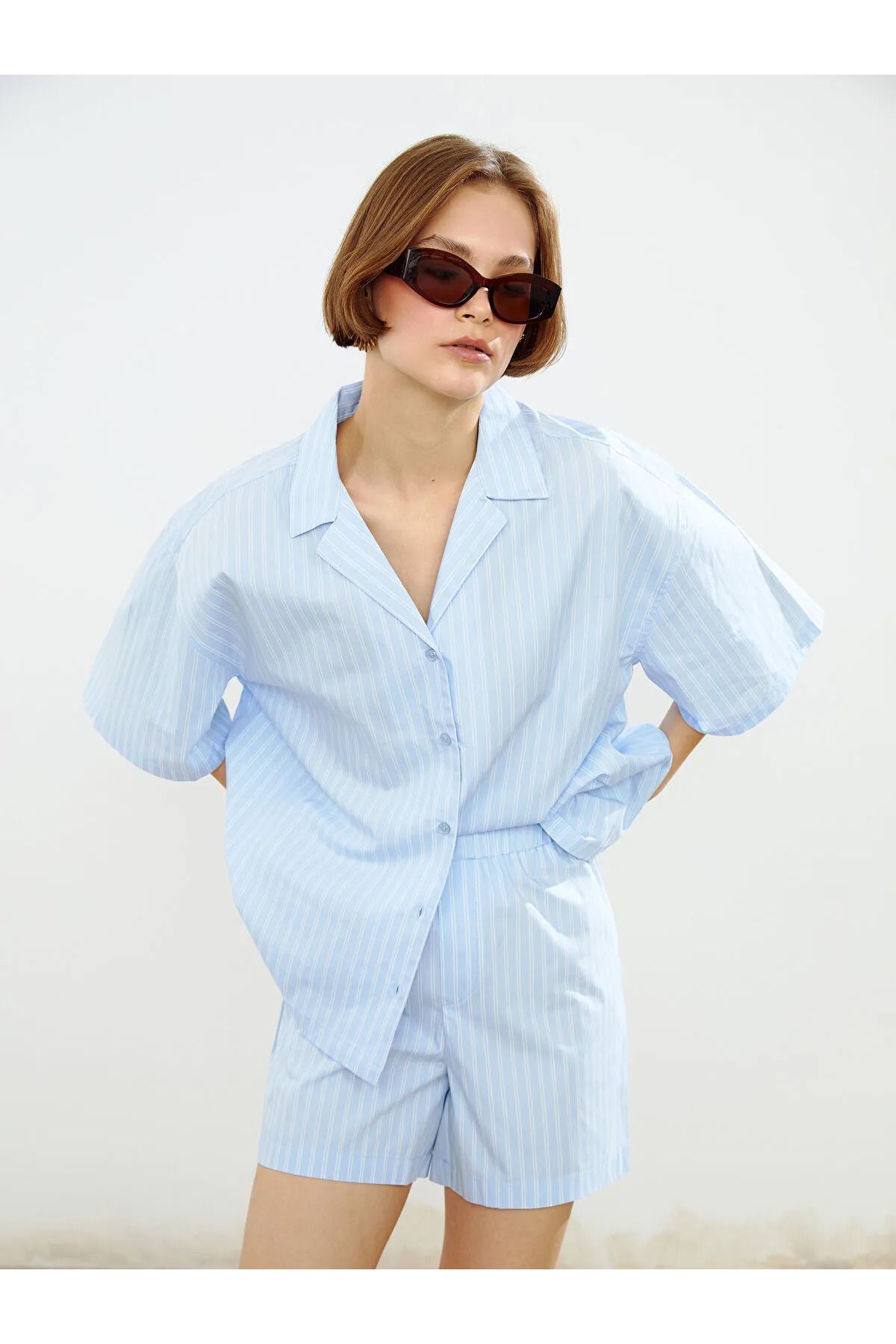 LC Waikiki Çizgili Oversize Poplin Kadın Gömlek