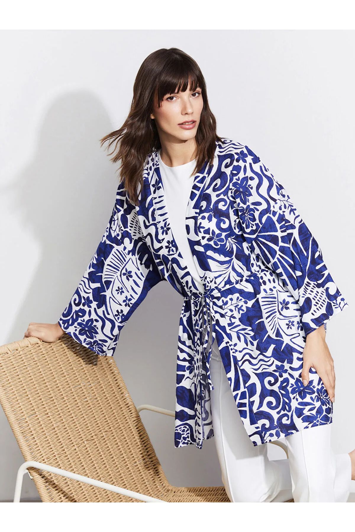 LC Waikiki Şal Yaka Desenli Oversize Kadın Kimono