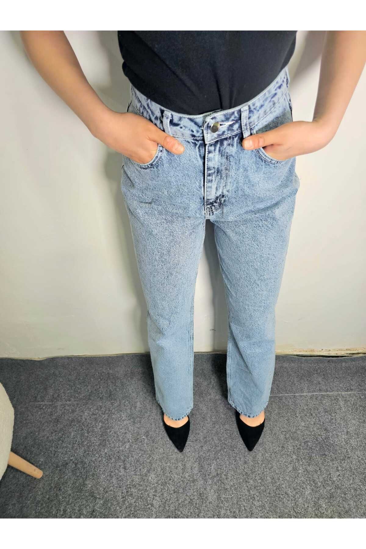 MODA Yüksek Bel Şıklığı! Kadın Kot Pantolon – Gün Boyu Konfor - Palazzo Pantolon