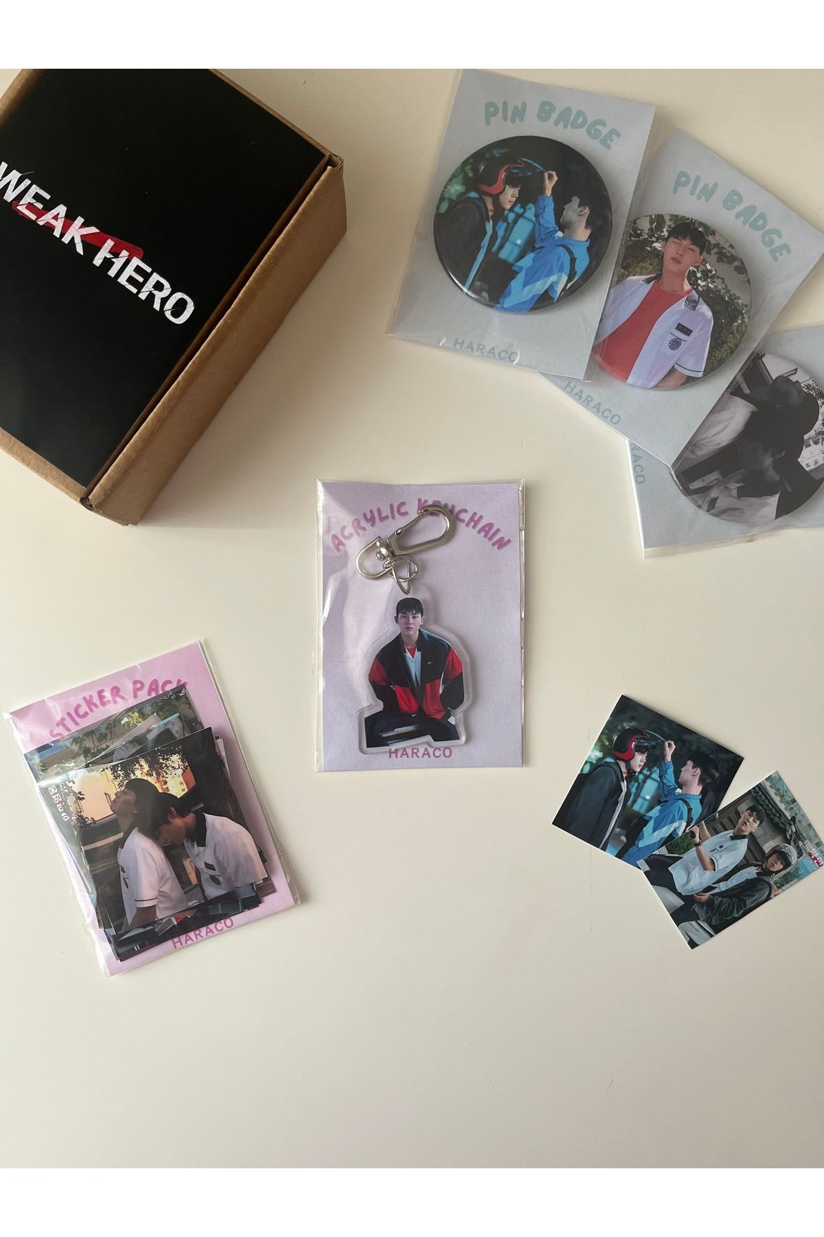 Hara Company Weak Hero Class K-drama Ahn Su-ho Anahtarlık / Çanta Süsü, Rozet, Sticker Paketi Seti